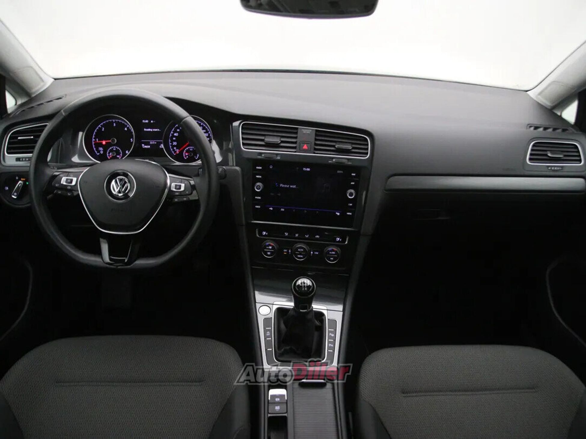 Volkswagen Golf Comfortline 1.6 85kW 2019, kuva 2/10