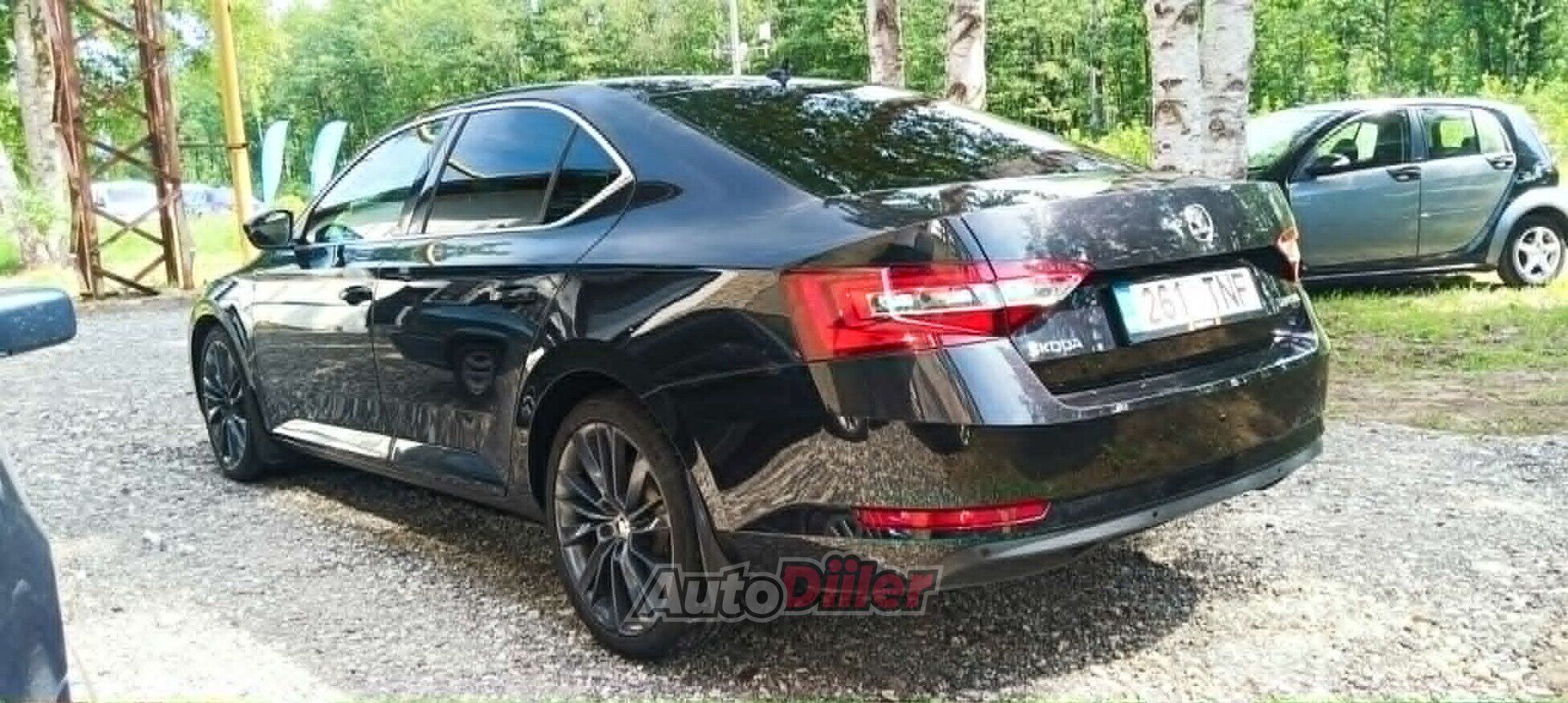 Skoda Superb 1.8 132kW 2018, kuva 3/10
