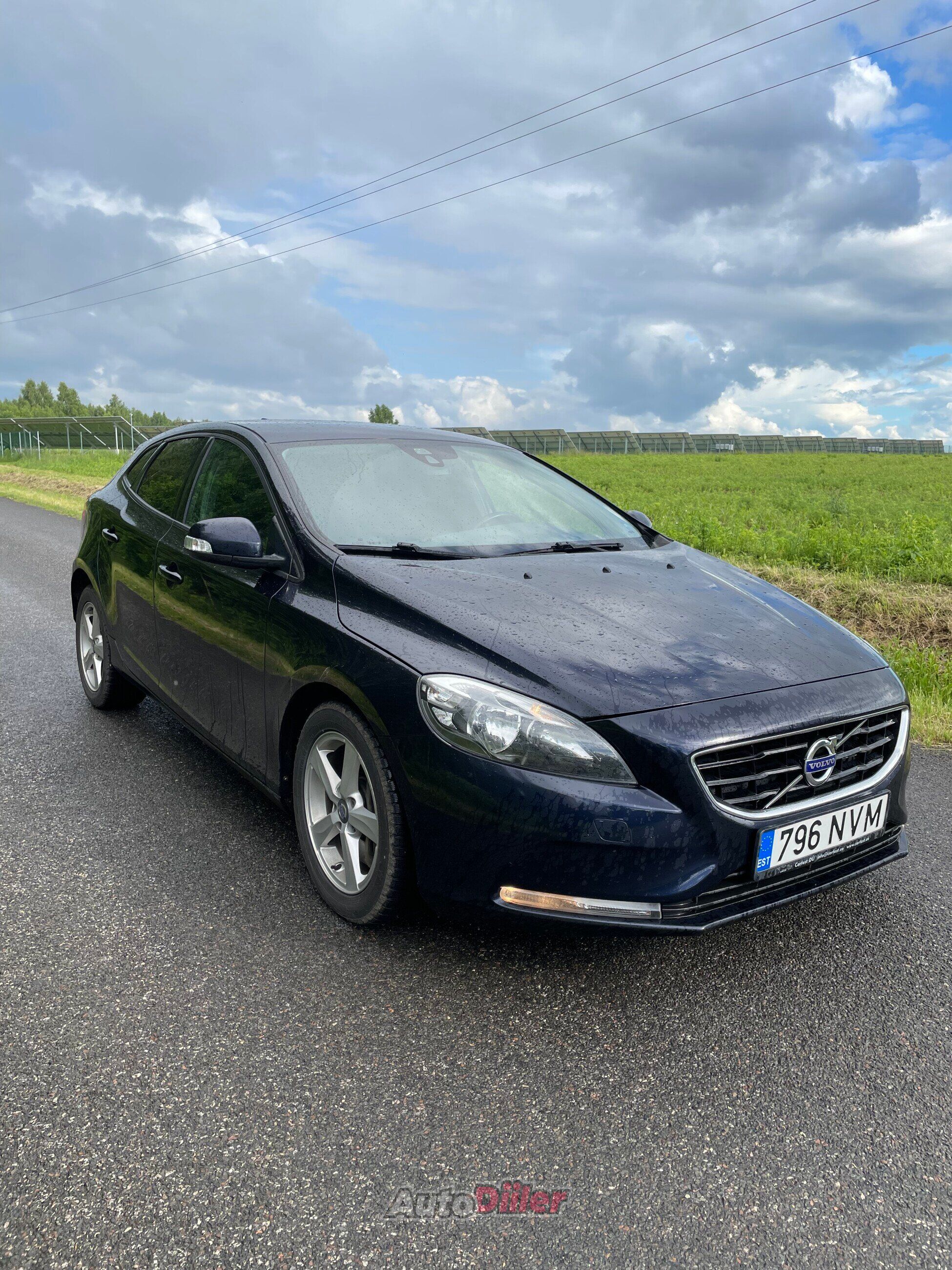 Volvo V40