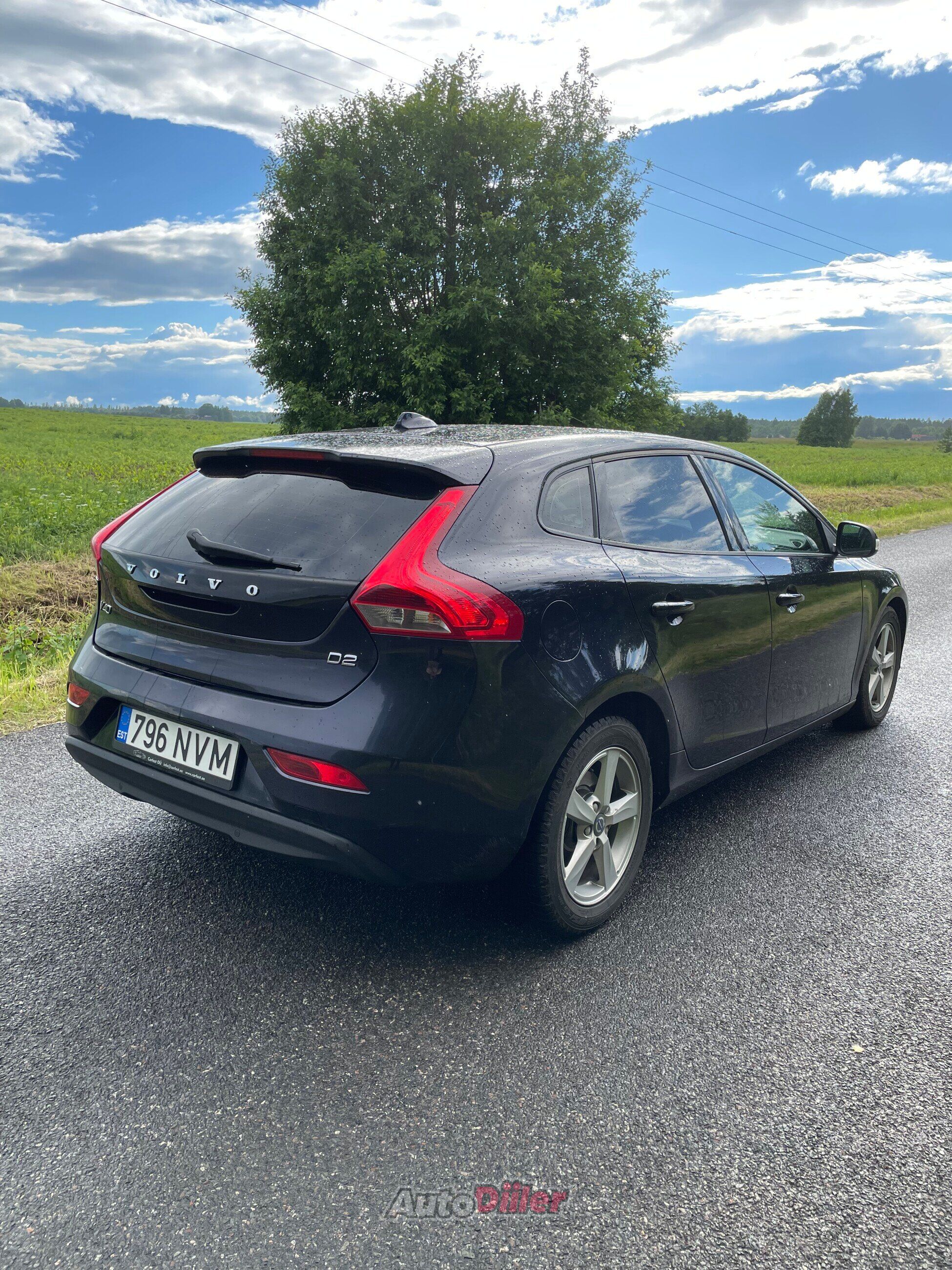 Volvo V40 2.0 88kW 2016, kuva 3/10