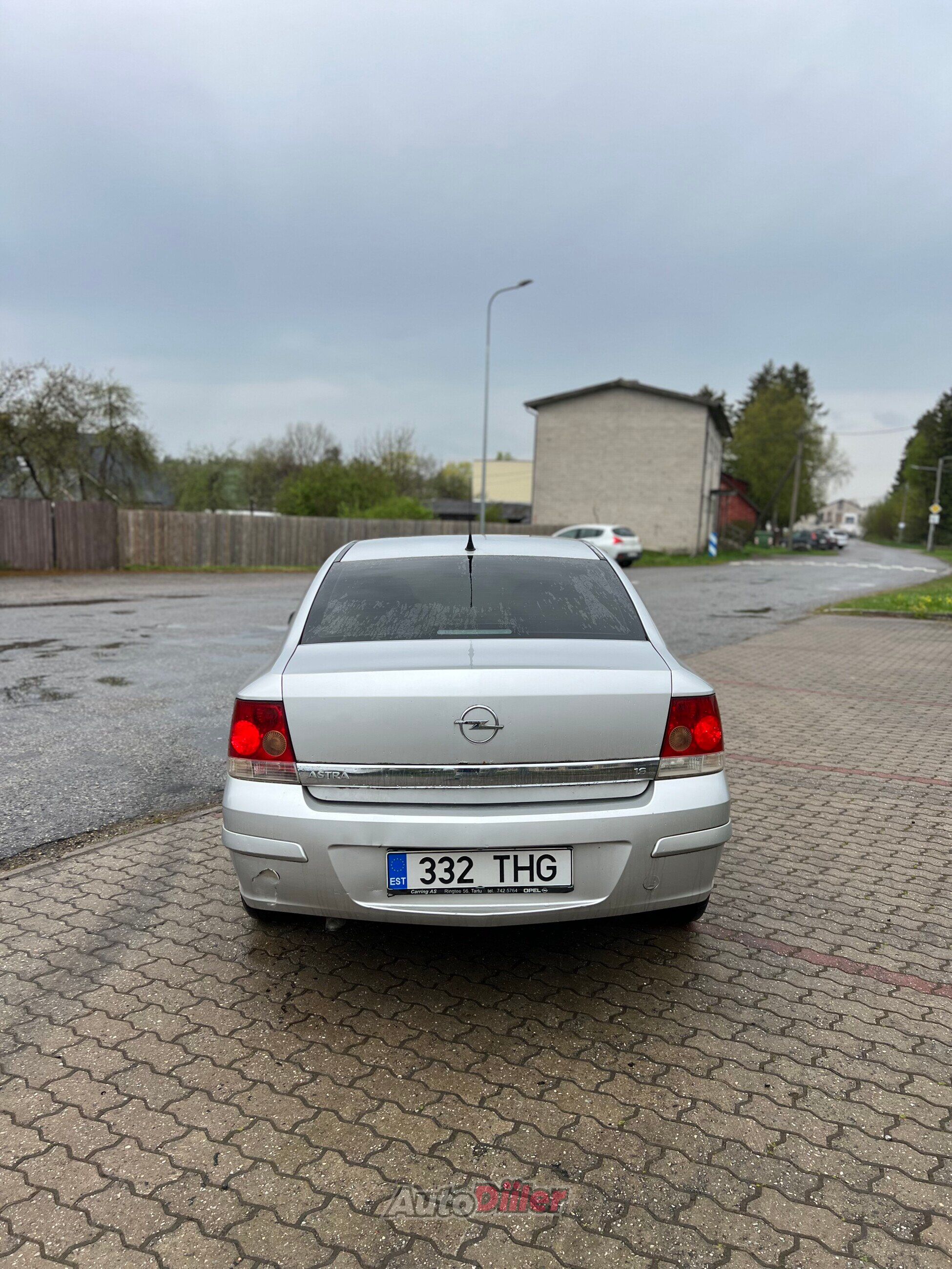 Opel Astra 1.6 85kW 2008, kuva 4/7