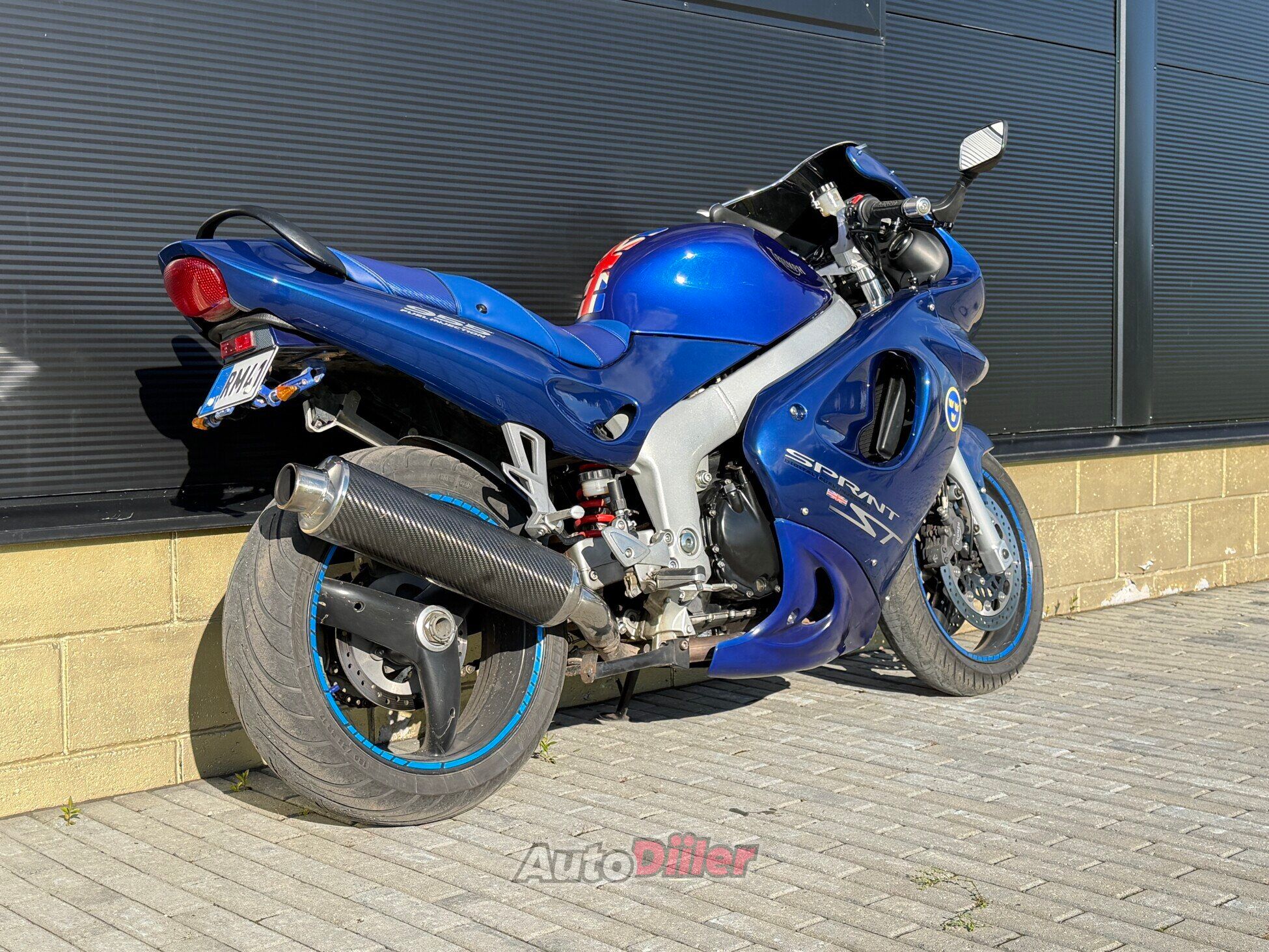 Triumph Sprint 1.0 72kW 2000, photo 6/10
