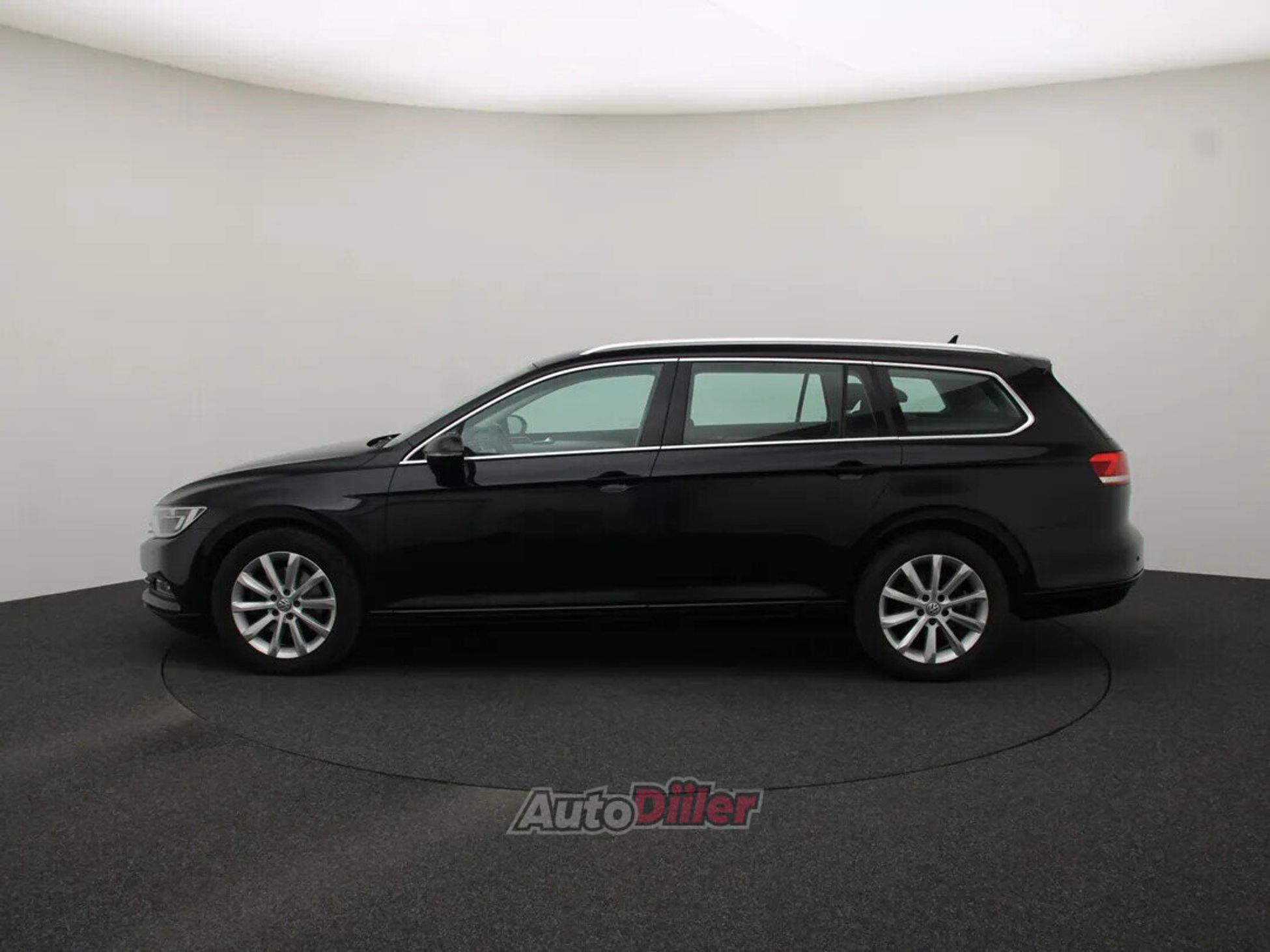 Volkswagen Passat Comfortline 2.0 110kW 2016, photo 6/10