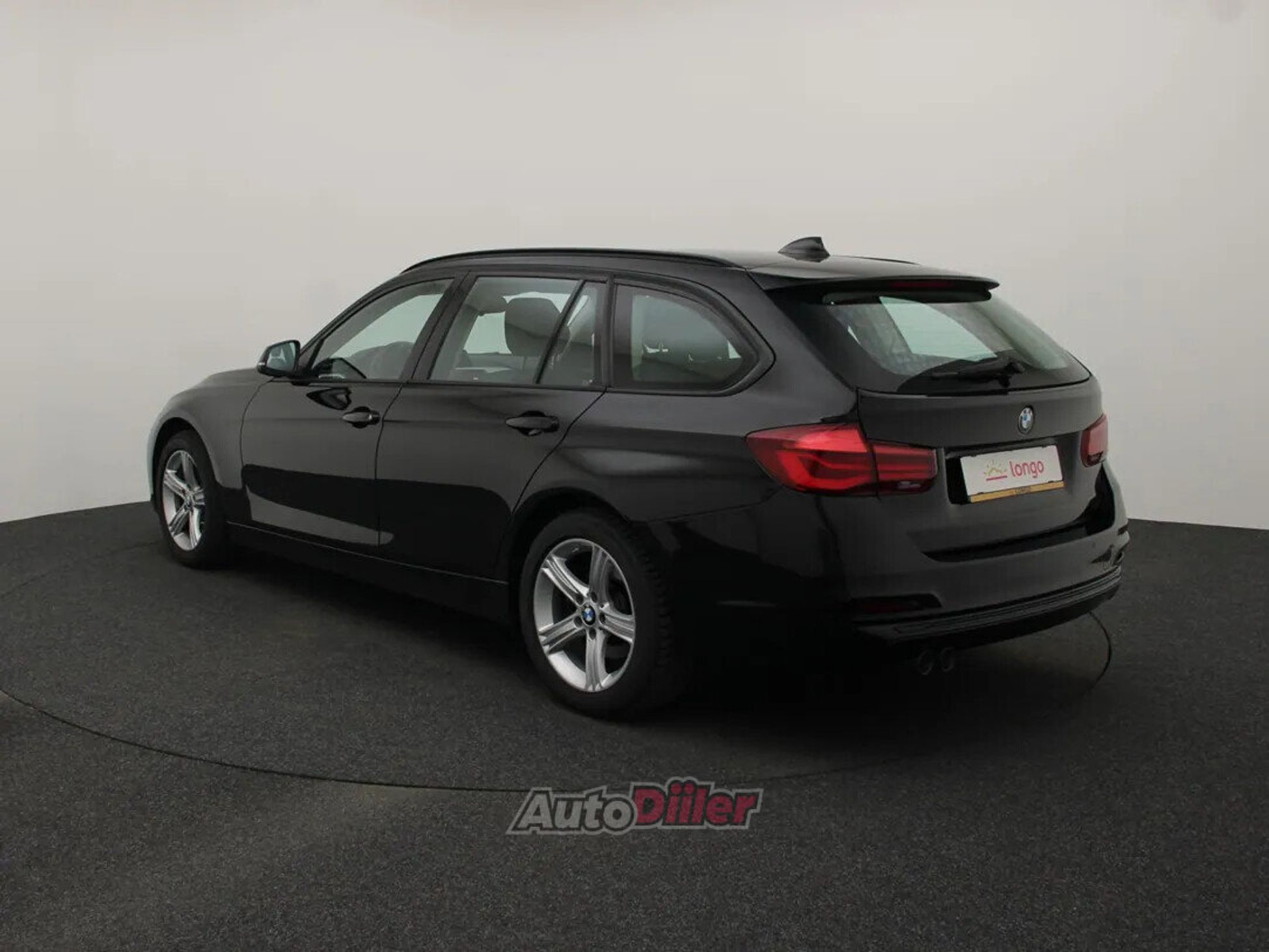 BMW 320 Sport Line 2.0 140kW 2018, photo 7/10