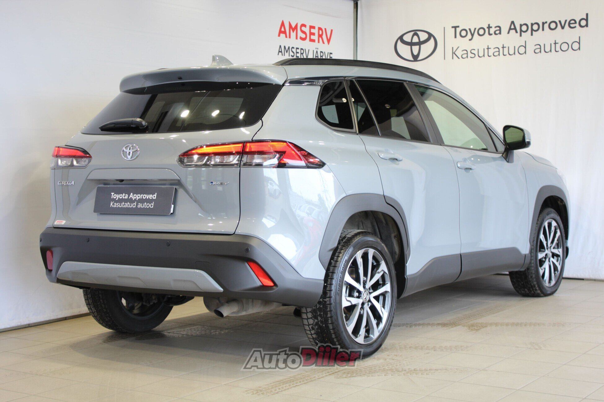Toyota Corolla Cross 2024, photo 2/10