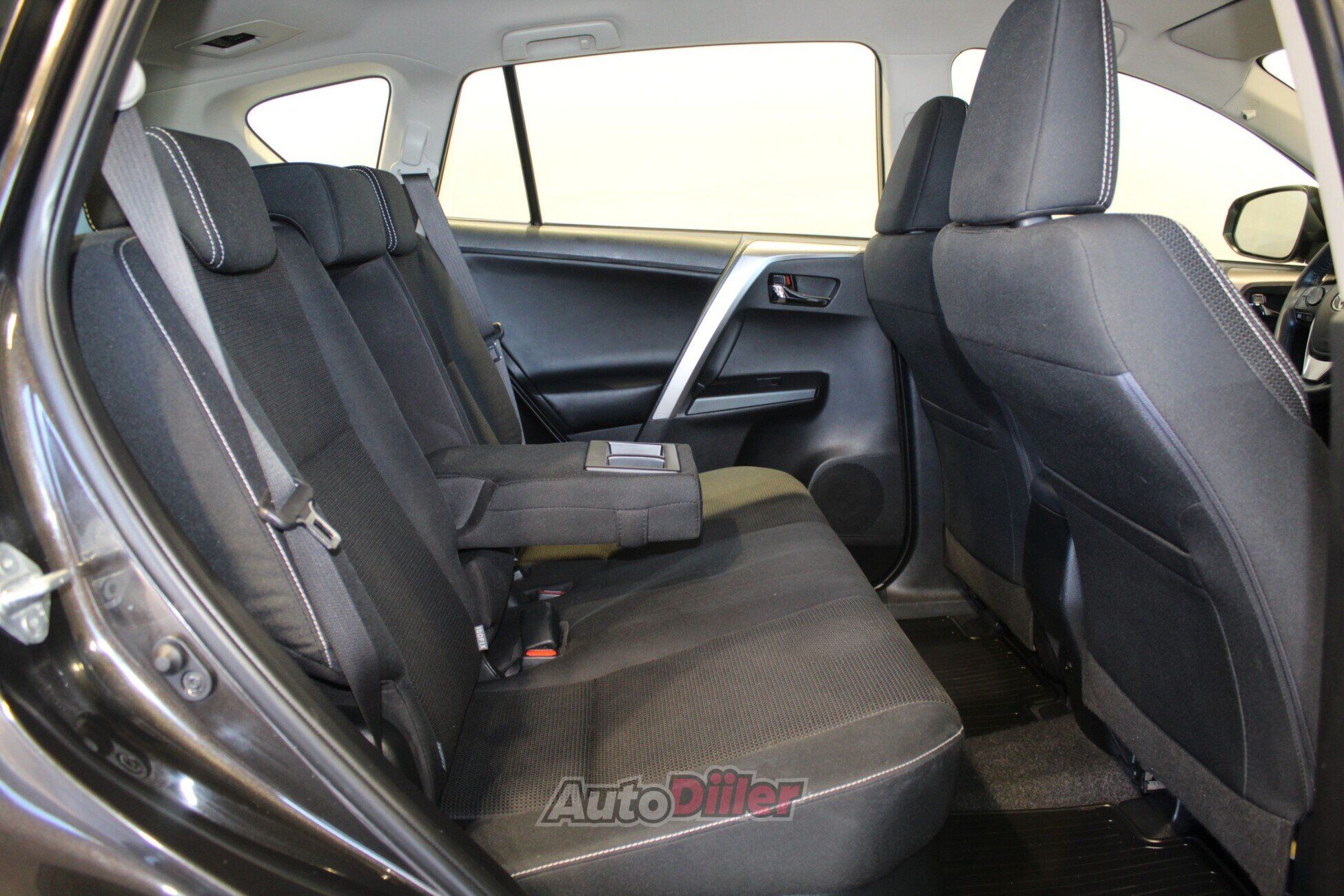 Toyota RAV4 2018, photo 7/10