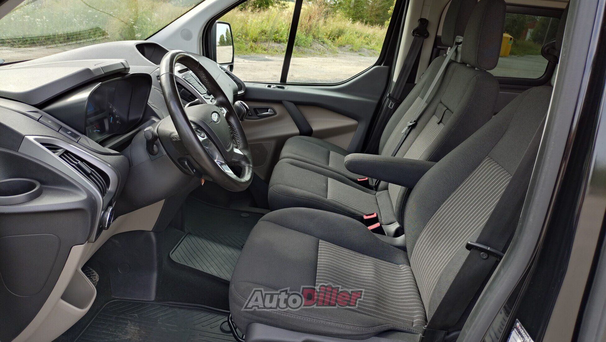 Ford Tourneo Custom 2.0 96kW 2016, photo 5/7