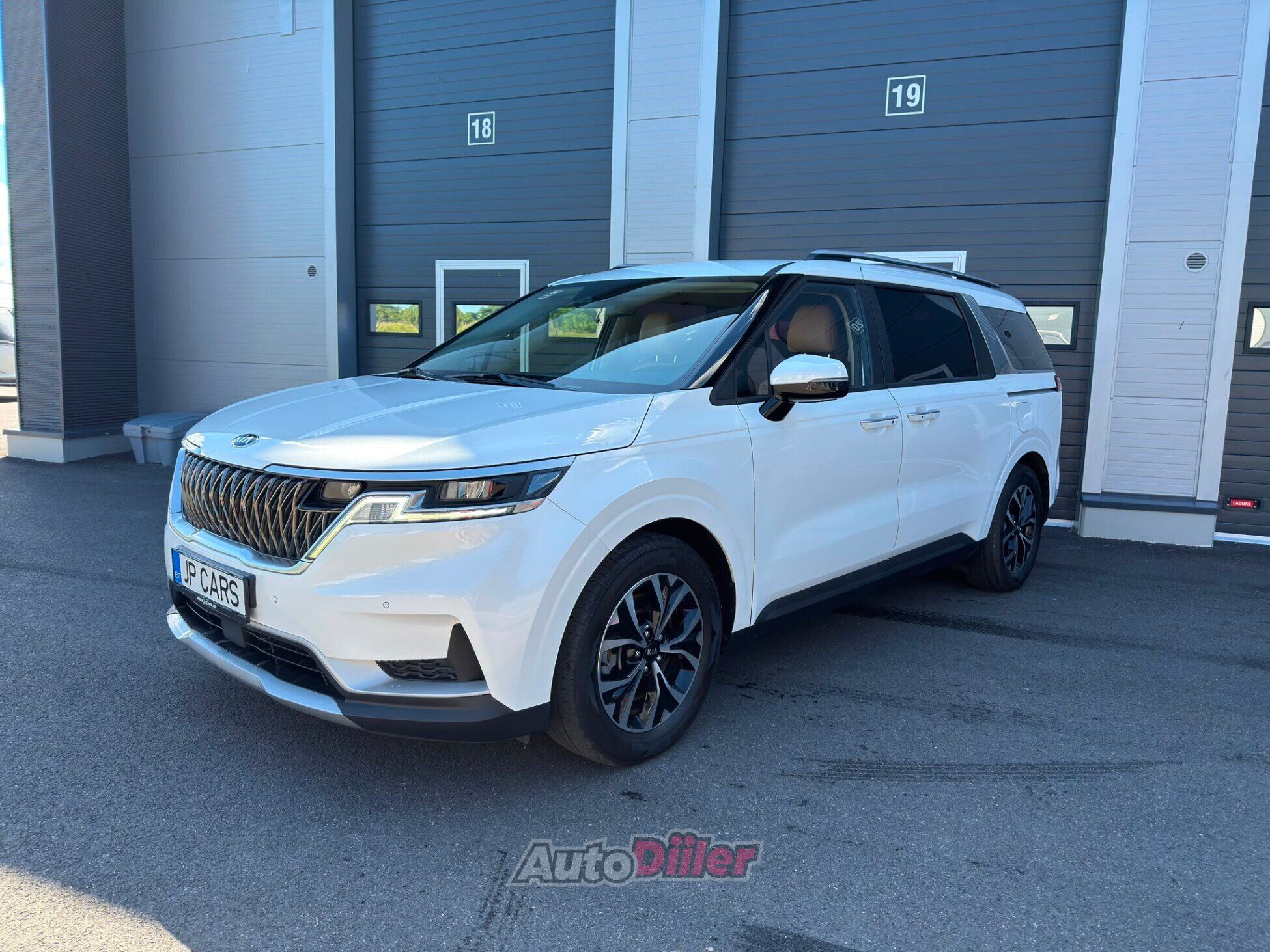Kia Carnival Prestige 148kW 2020, kuva 4/10