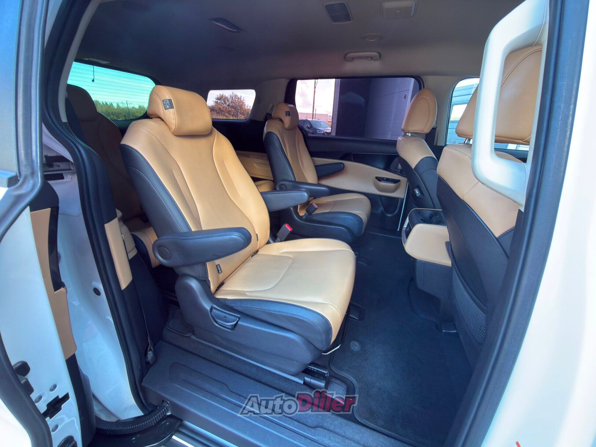 Kia Carnival Prestige 148kW 2020, kuva 7/10