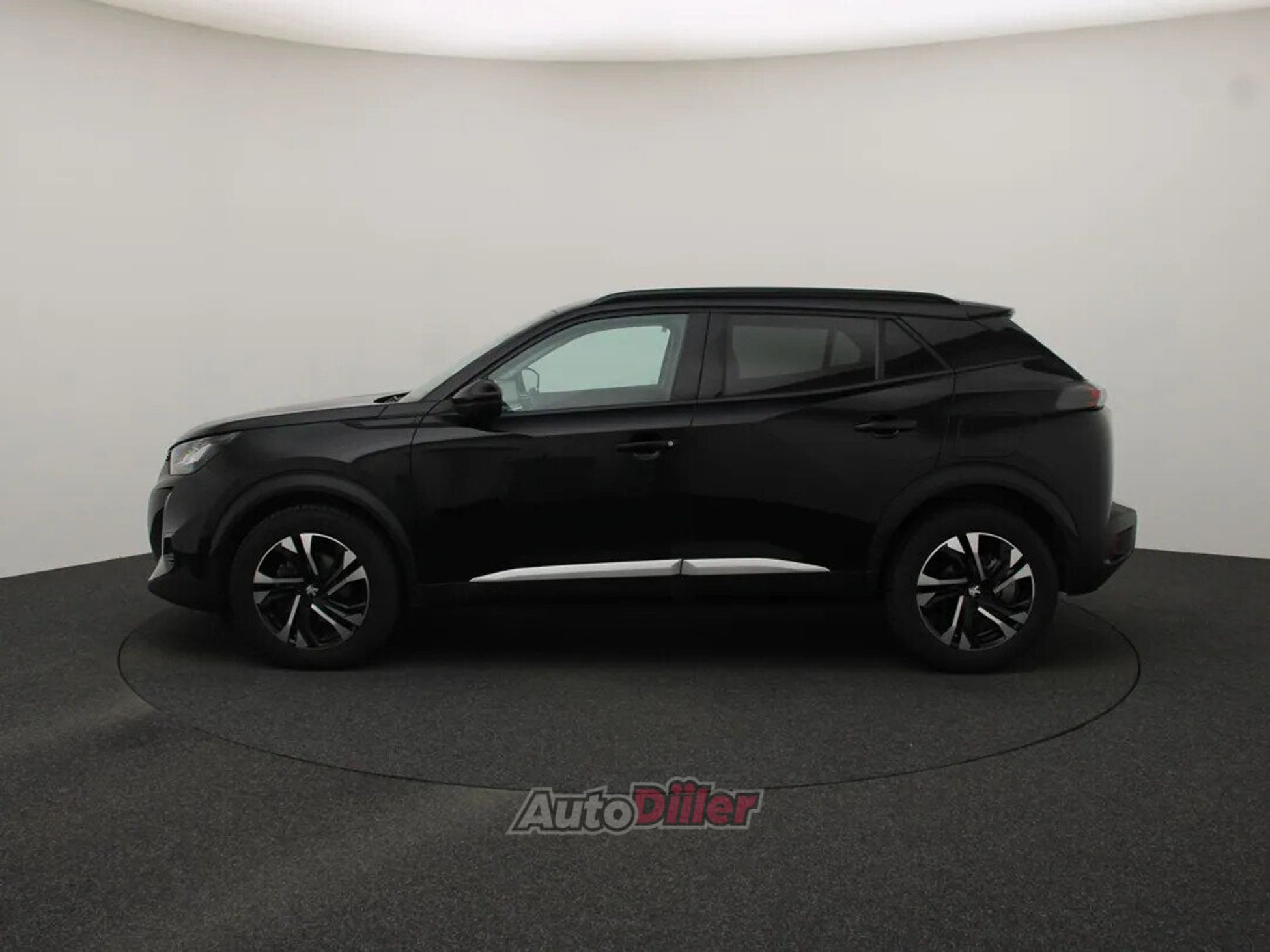 Peugeot 2008 Allure 1.5 81kW 2021, photo 6/10