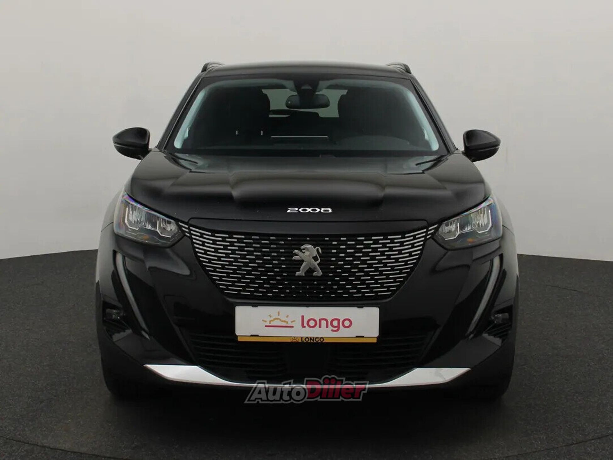 Peugeot 2008 Allure 1.5 81kW 2021, photo 3/10