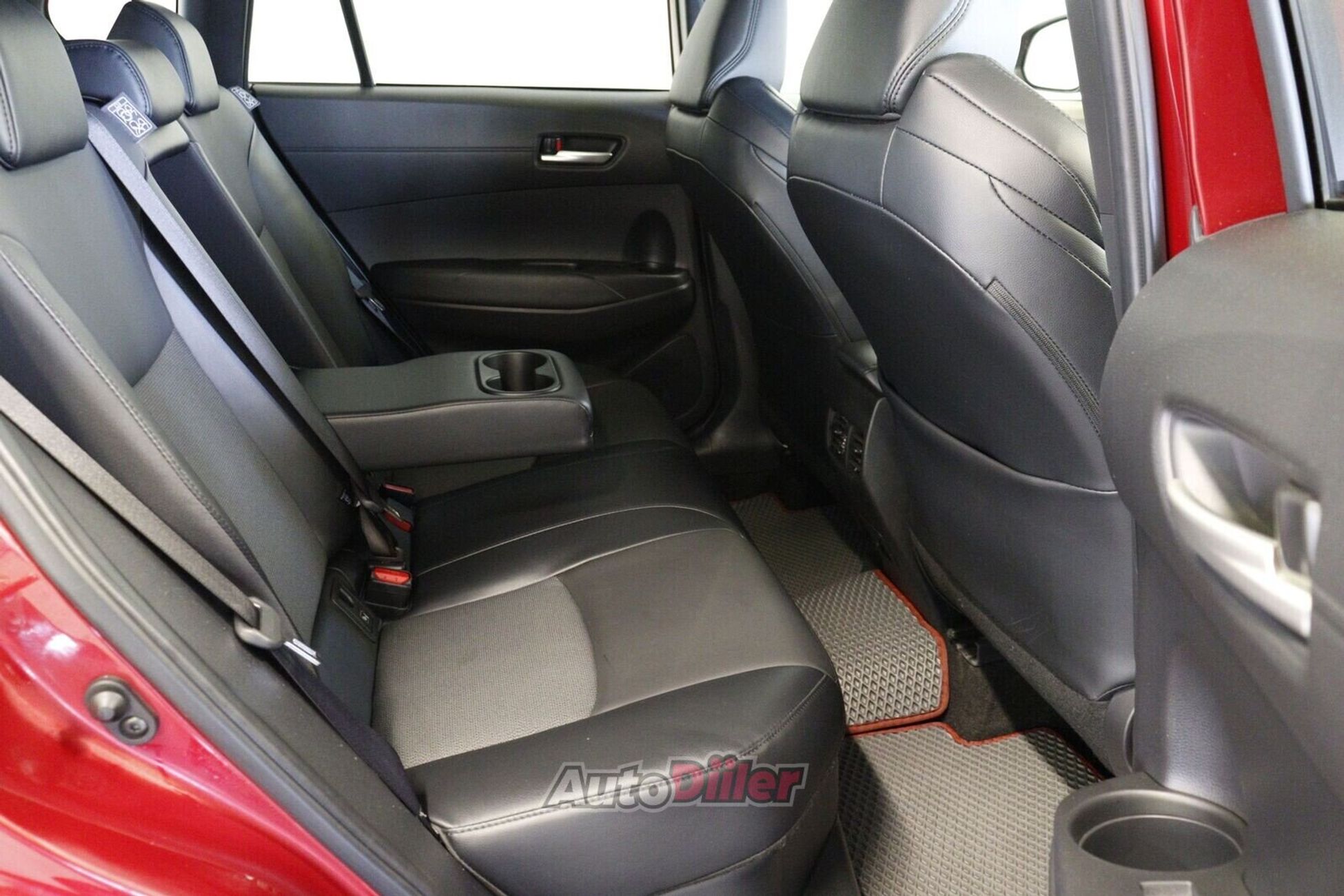 Toyota Corolla Cross Luxury 2.0 112kW 2022, photo 7/10