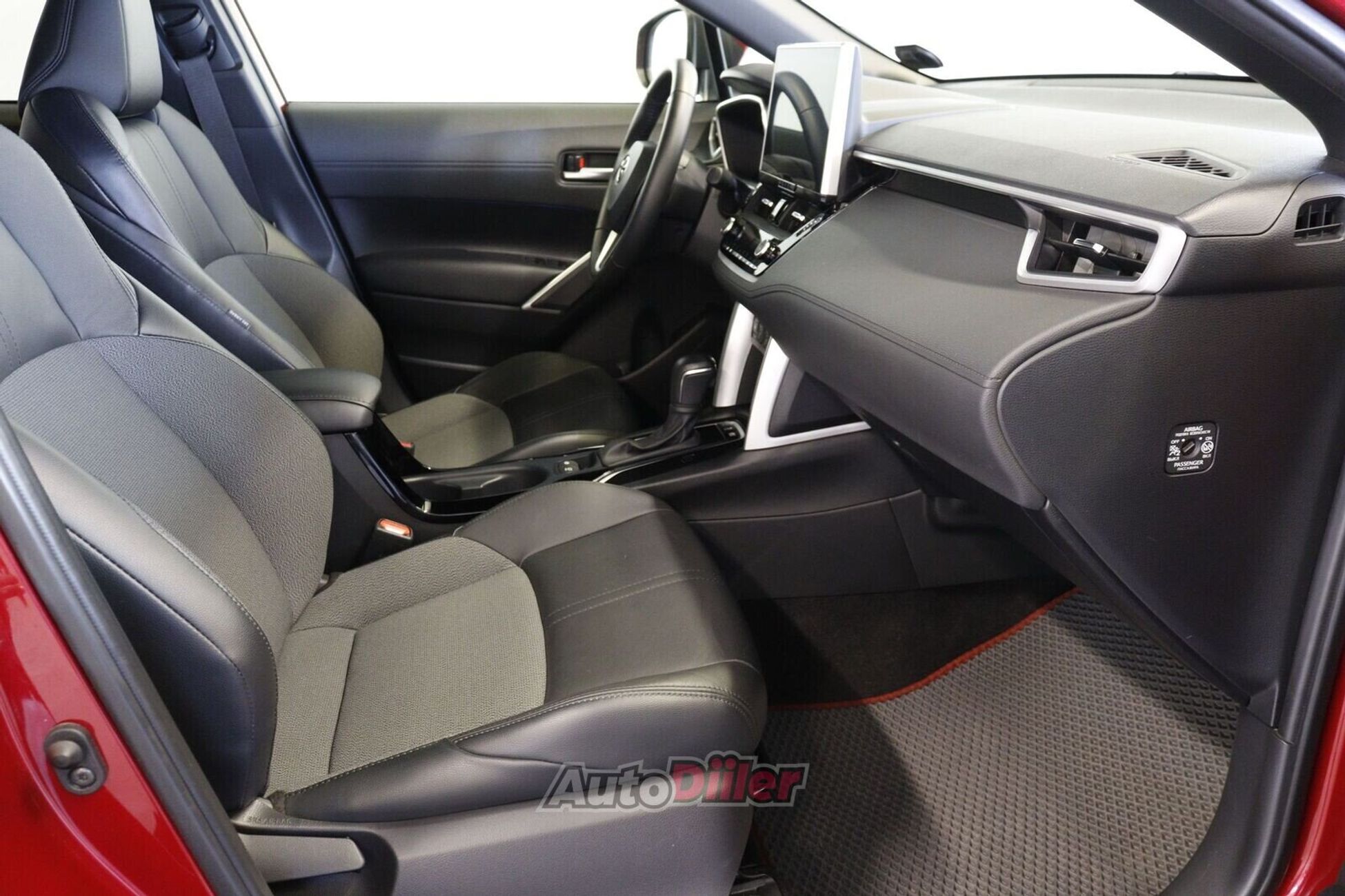Toyota Corolla Cross Luxury 2.0 112kW 2022, photo 6/10