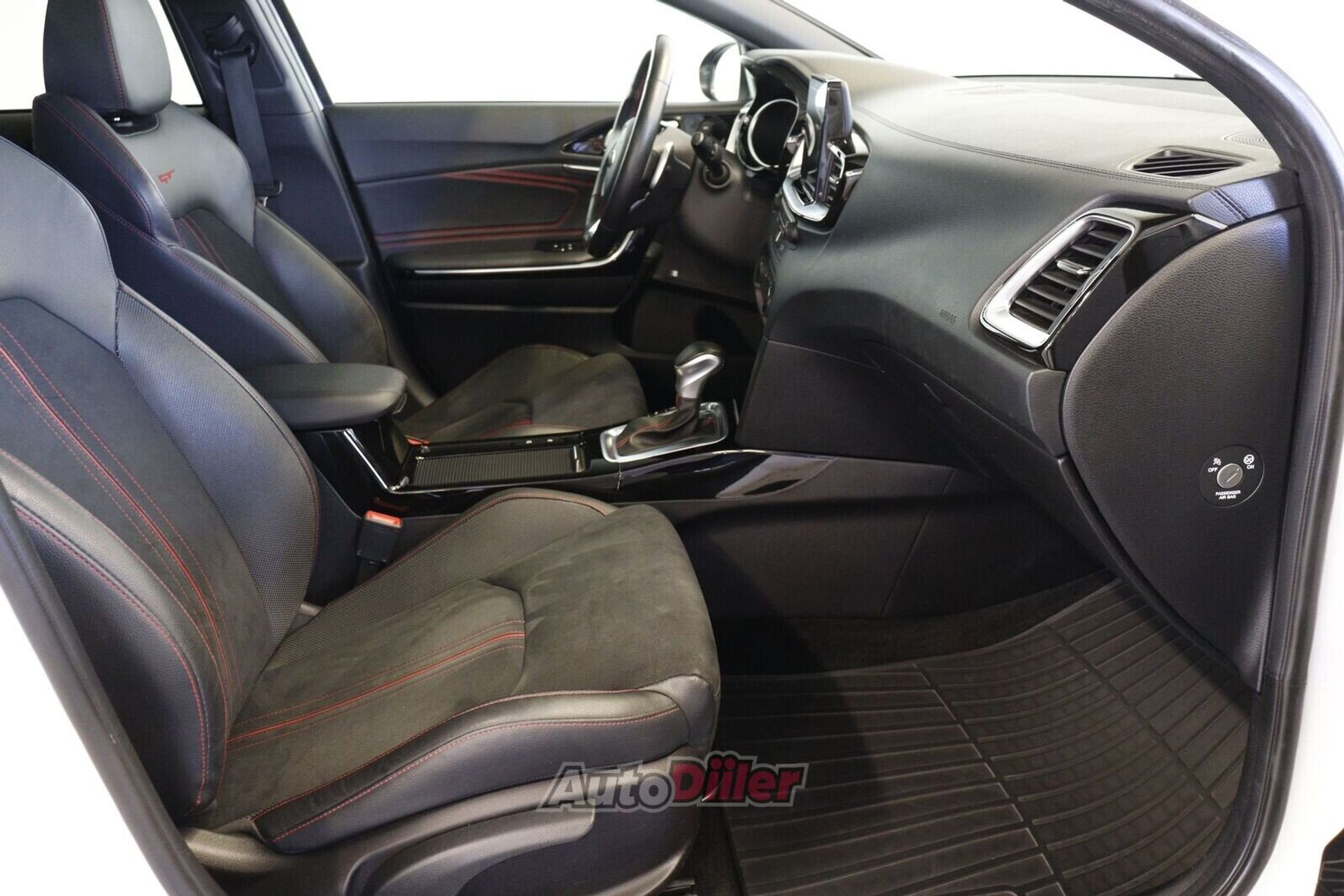Kia pro cee'd / ProCeed GT GT 1.6 150kW 2019, photo 6/10