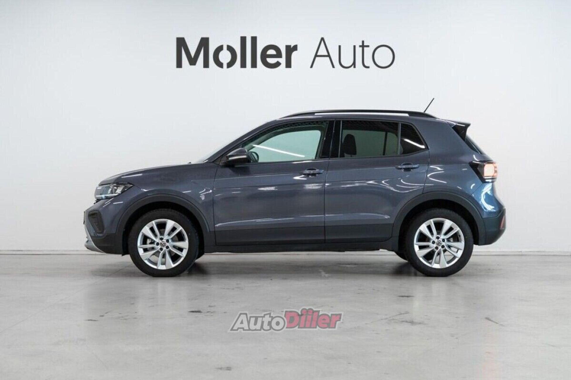 Volkswagen T-Cross 1.0 85kW 2025, photo 2/10