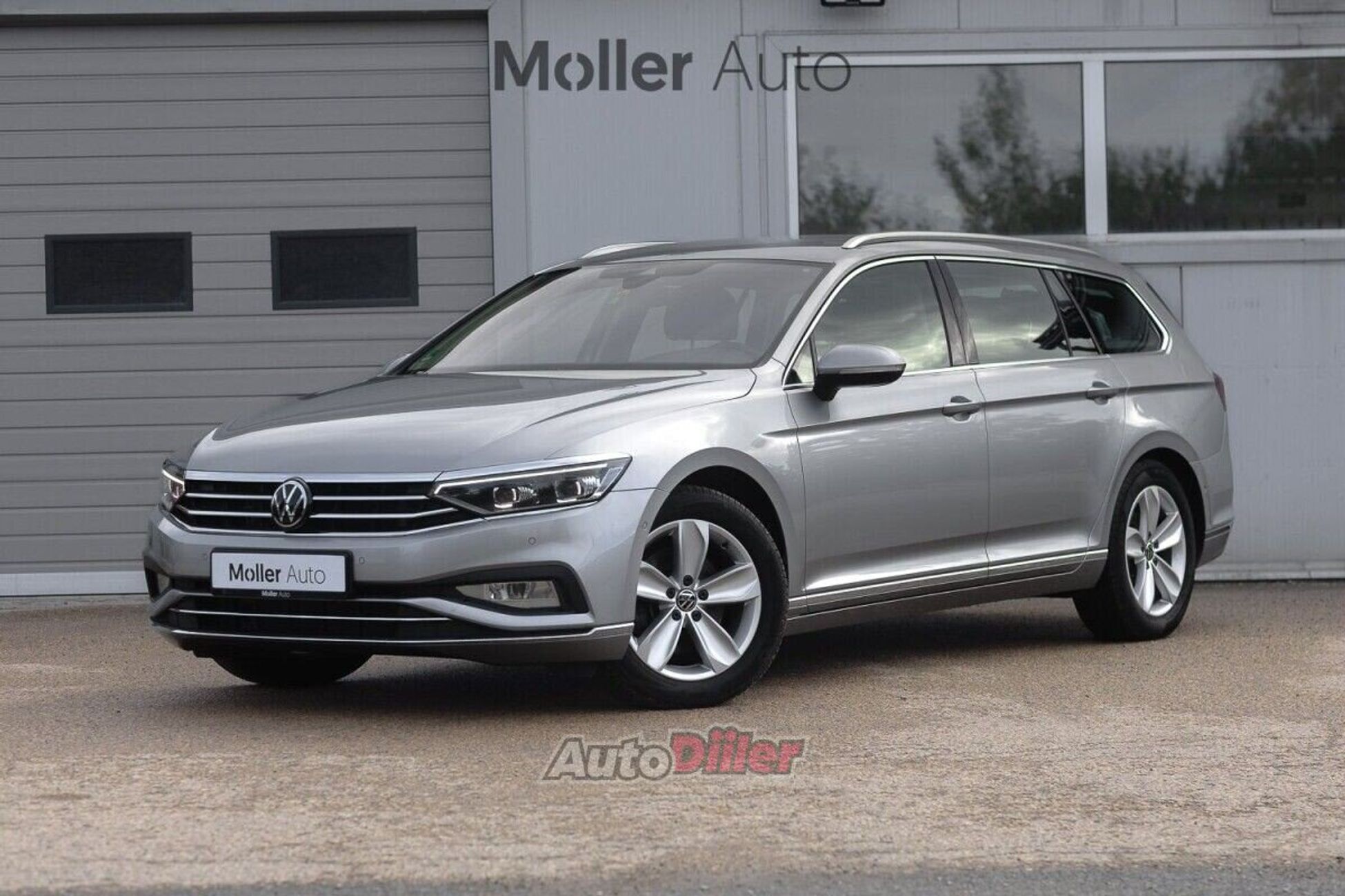 Volkswagen Passat 2.0 147kW 2023, kuva 2/10
