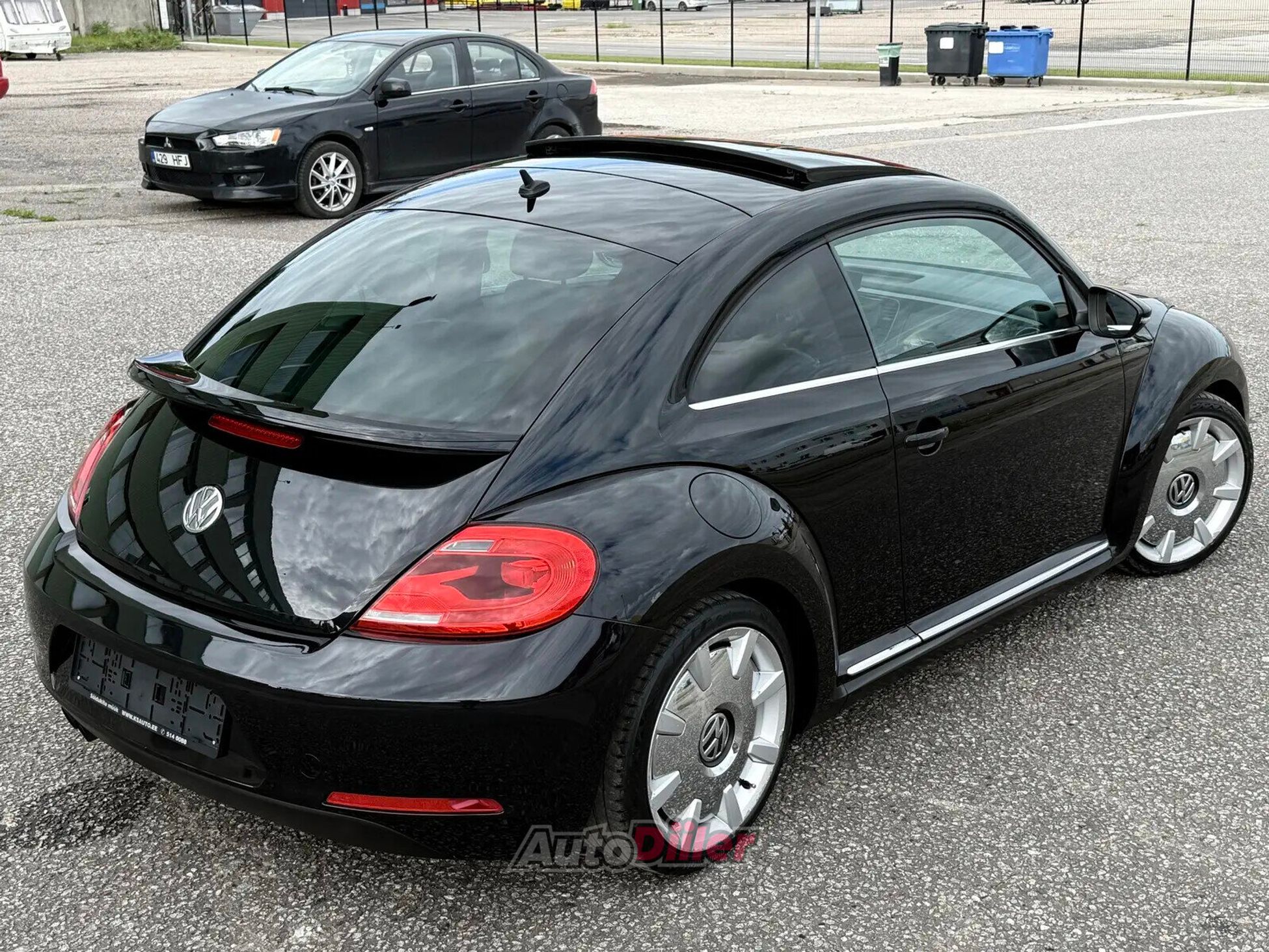Volkswagen Beetle 2012, kuva 4/10