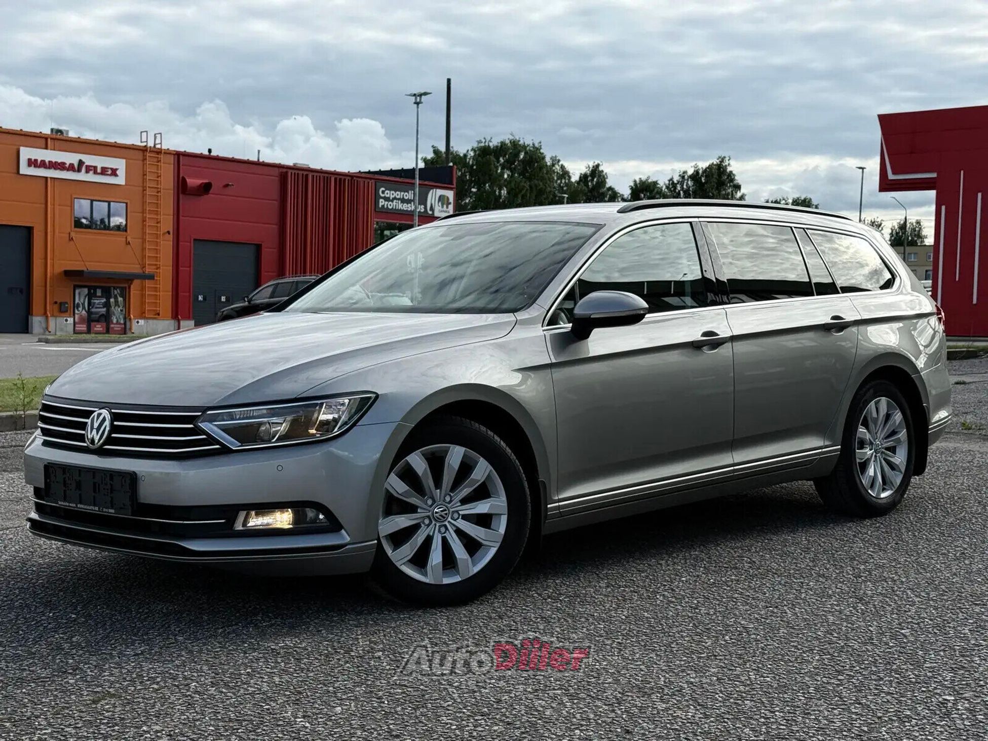 Volkswagen Passat 2017, photo 3/10