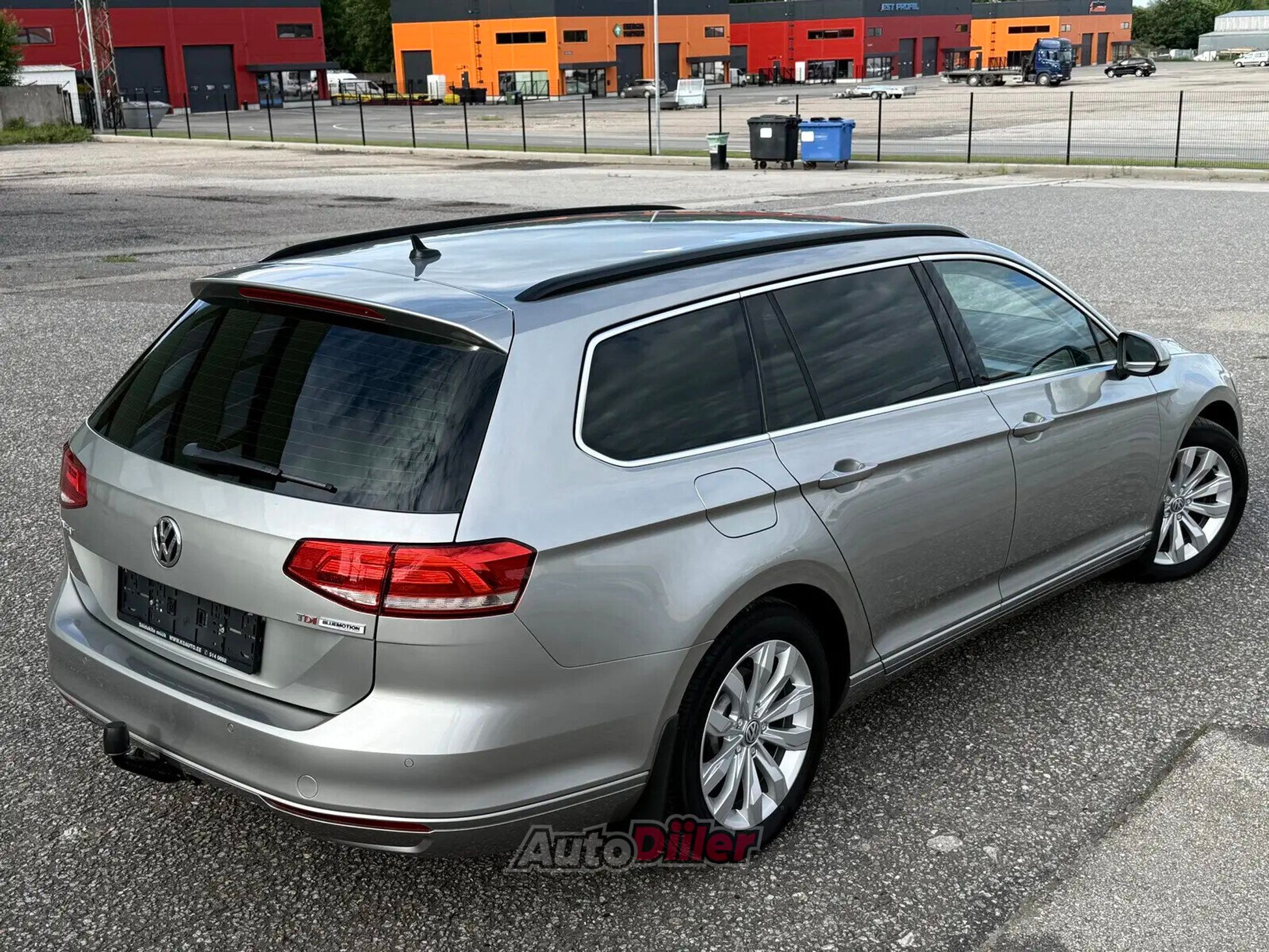 Volkswagen Passat 2017, photo 4/10