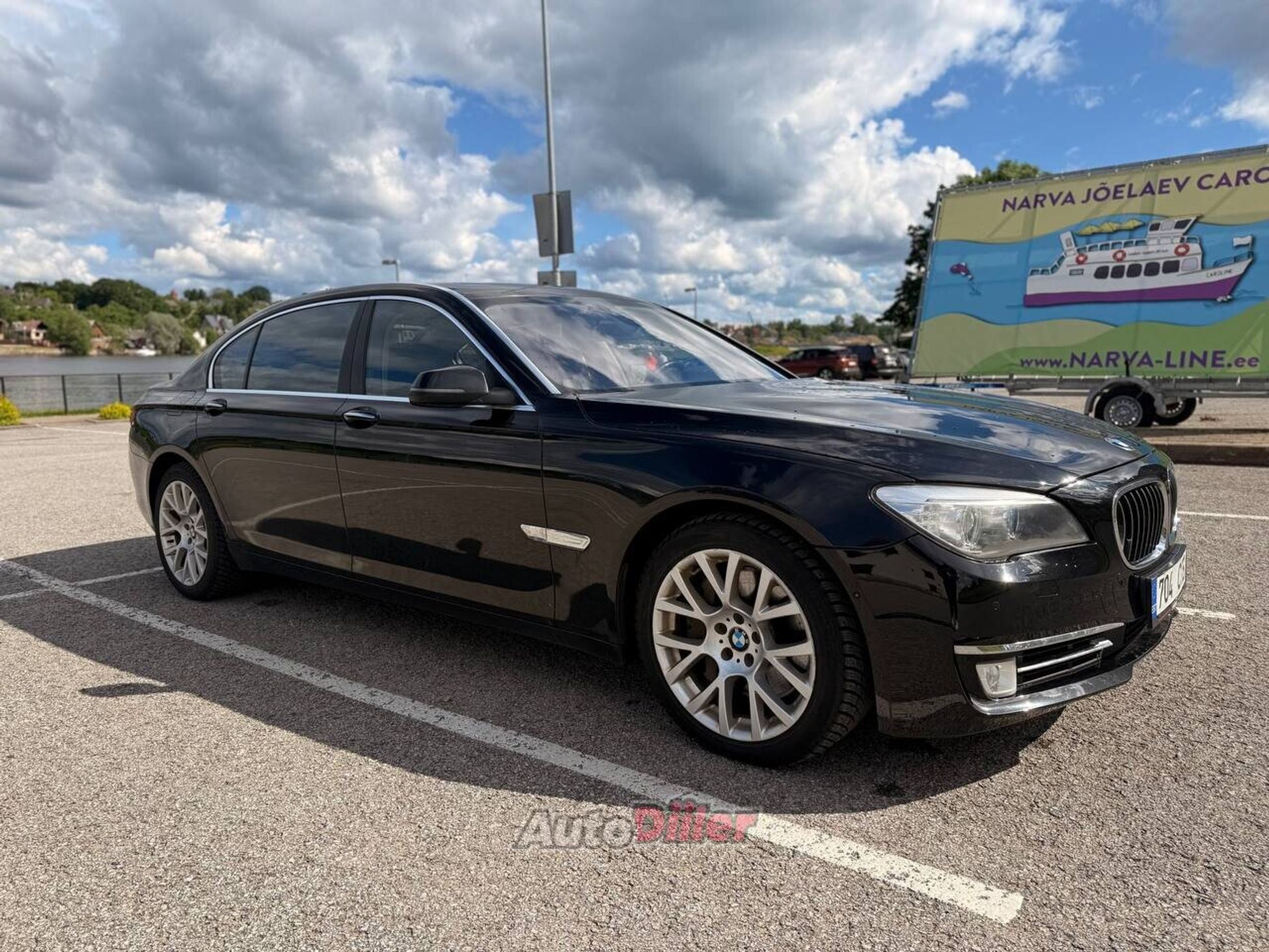 BMW 750 3.0d Long Xdrive 3.0 280kW 2012, photo 3/10
