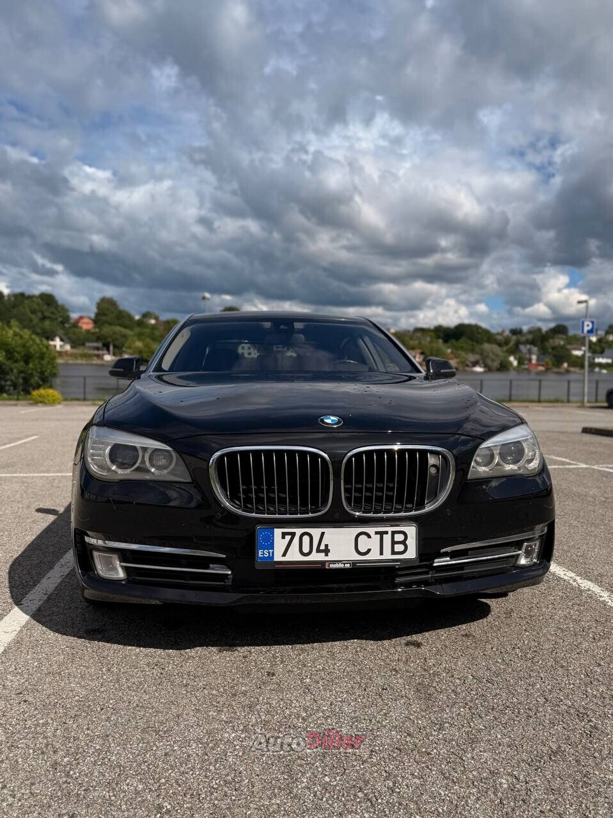 BMW 750