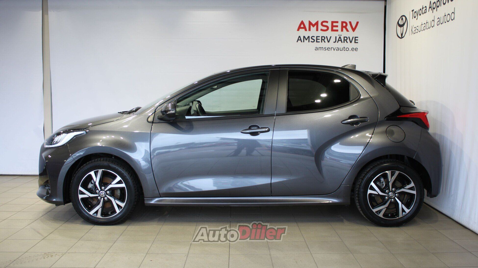 Toyota Yaris 2024, photo 3/10