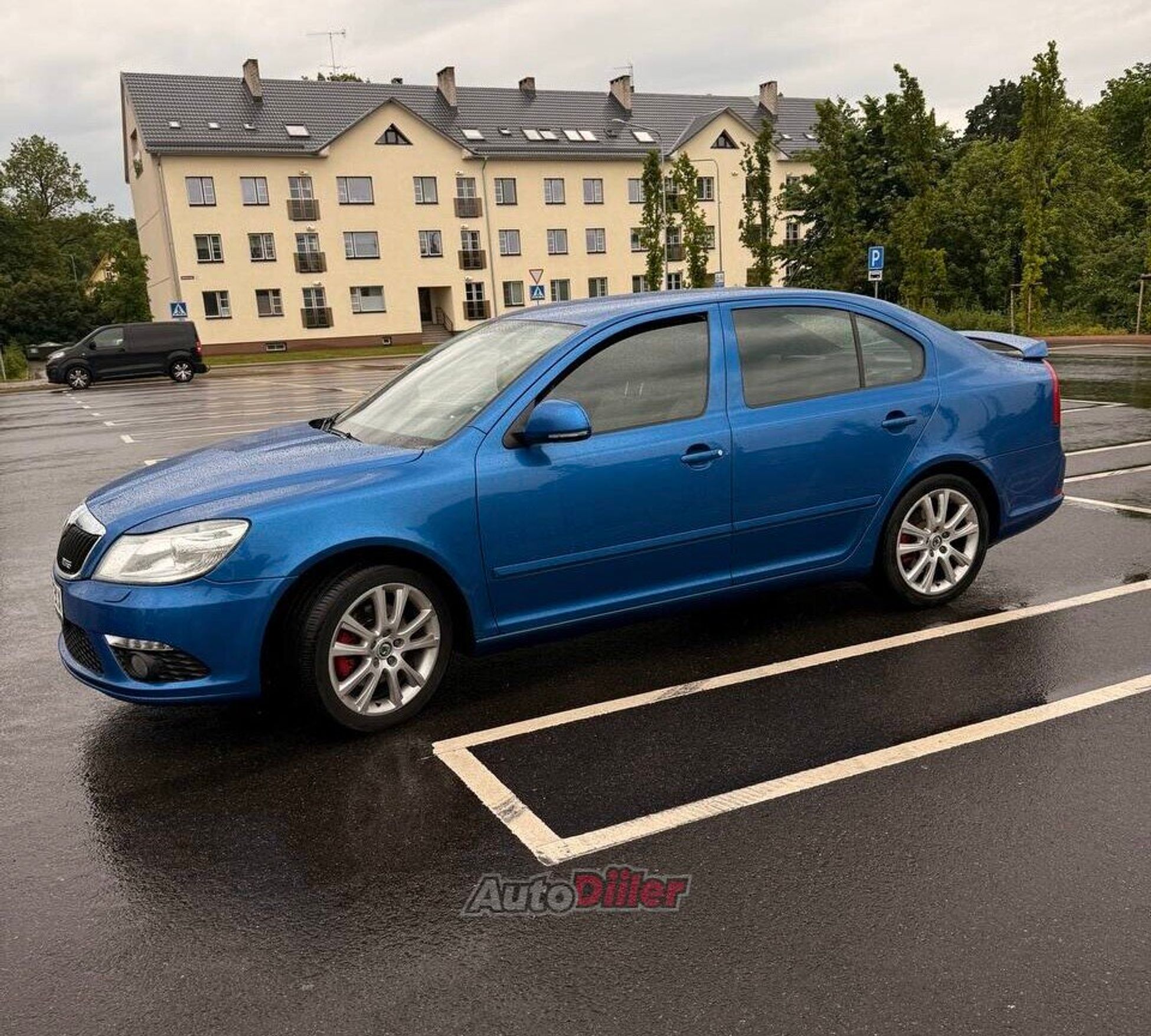 Skoda Octavia VRS 2.0 147kW 2010, kuva 4/10