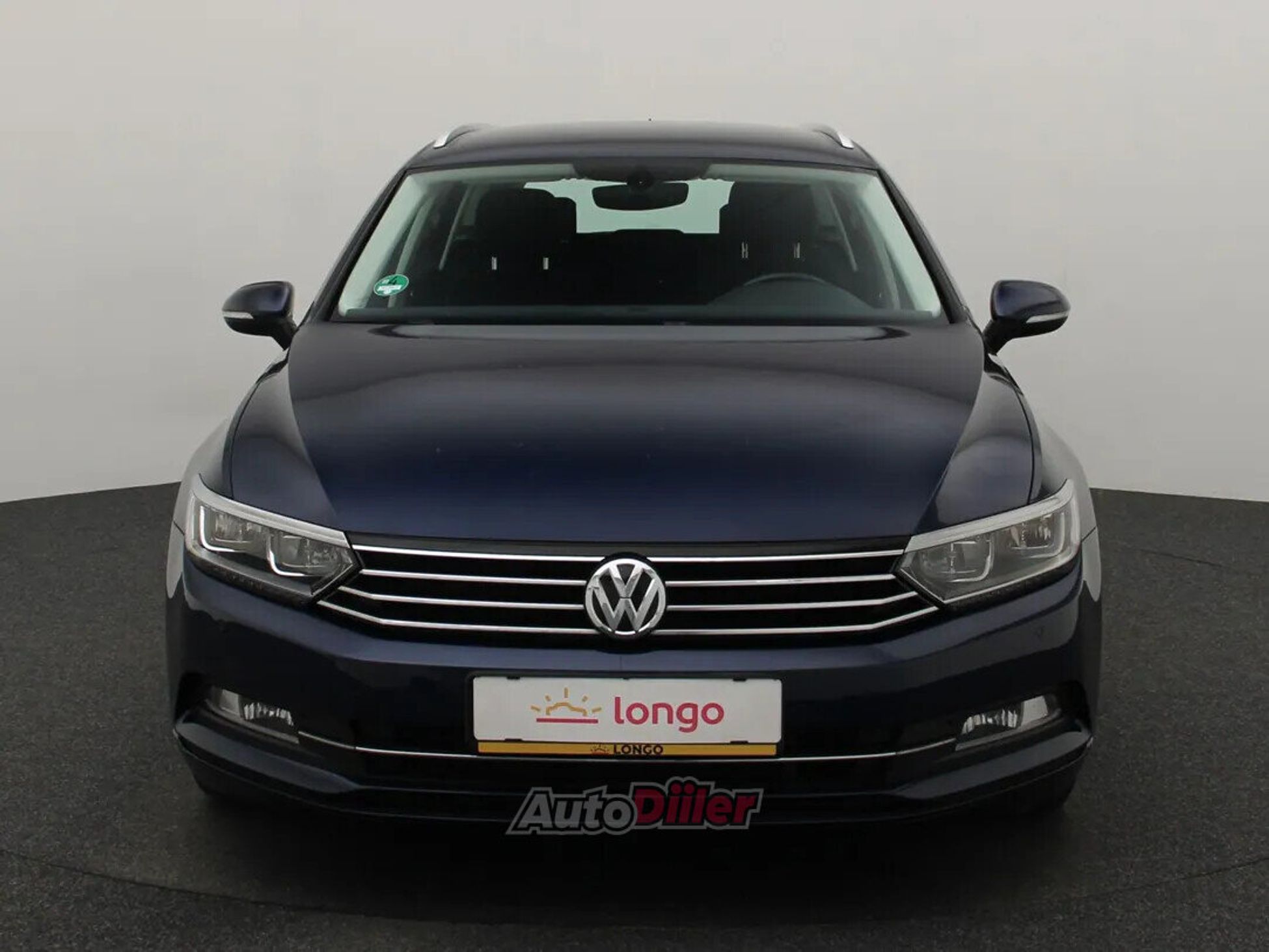 Volkswagen Passat 2017, photo 3/10