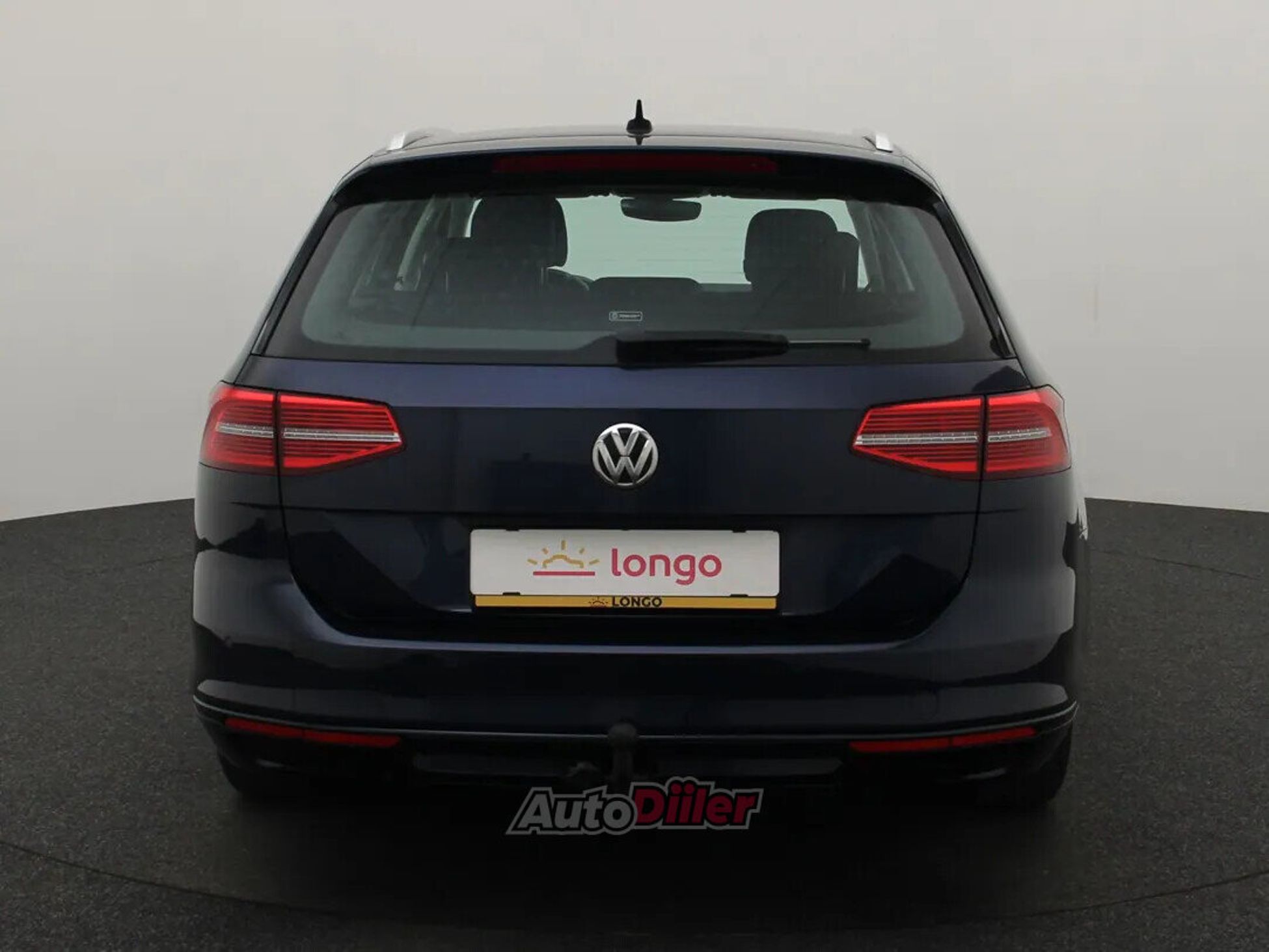 Volkswagen Passat 2017, photo 5/10