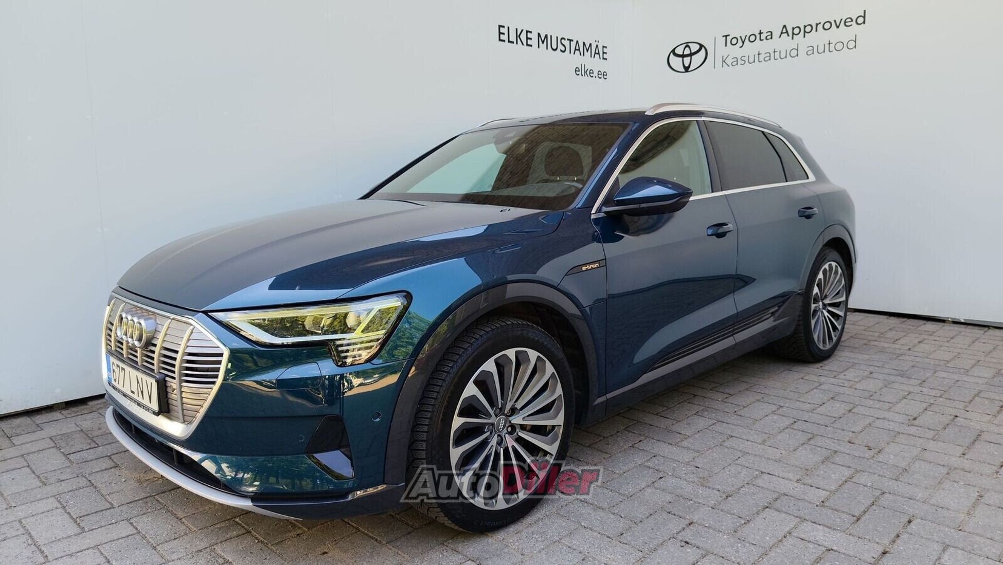 Audi e-tron