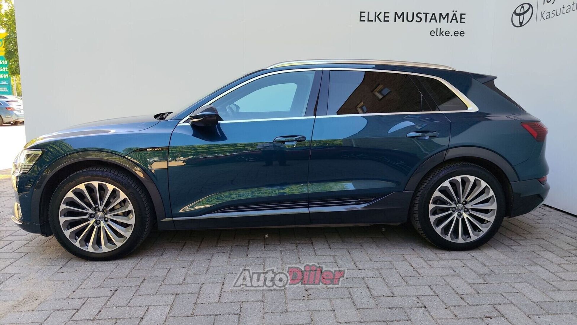 Audi e-tron 158kW 2019, photo 3/10