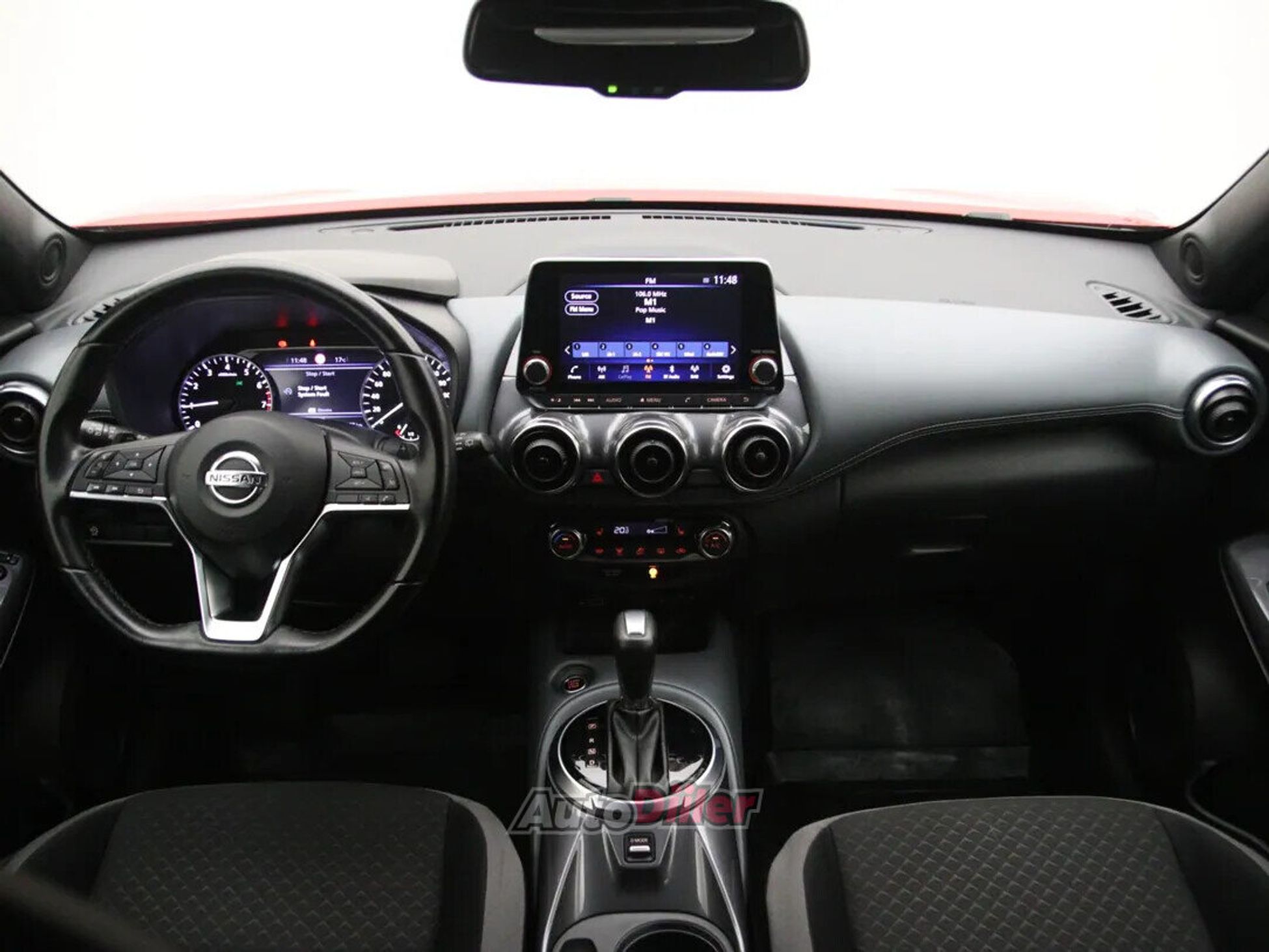 Nissan Juke N-Connecta 1.0 84kW 2022, photo 2/10