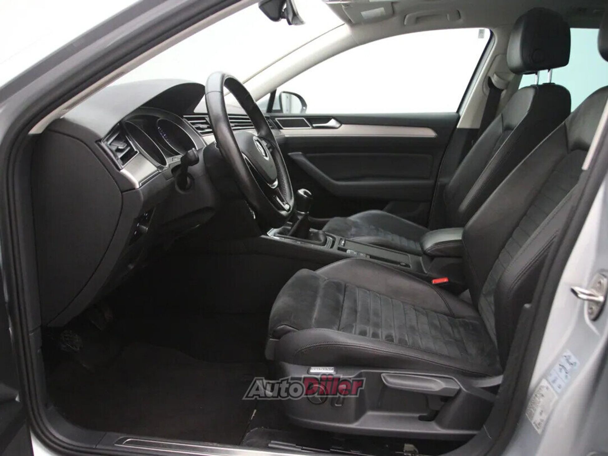 Volkswagen Passat Highline 1.4 110kW 2015, photo 4/10