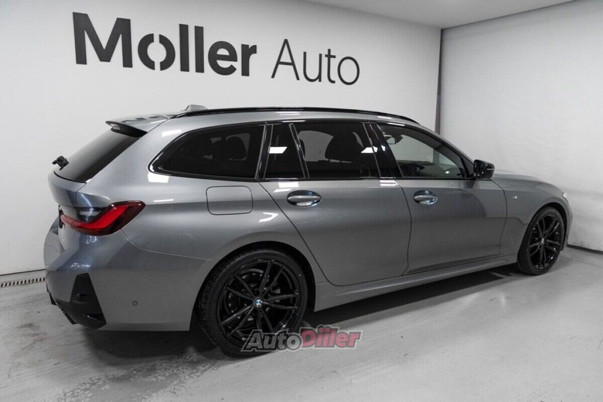 BMW 320 2.0 140kW 2024, photo 4/10