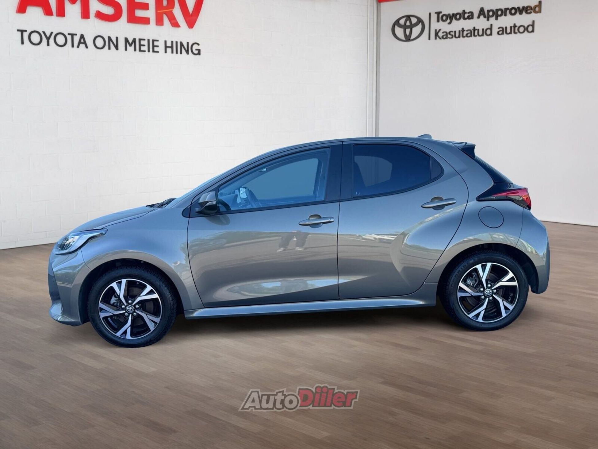 Toyota Yaris 2024, photo 3/10