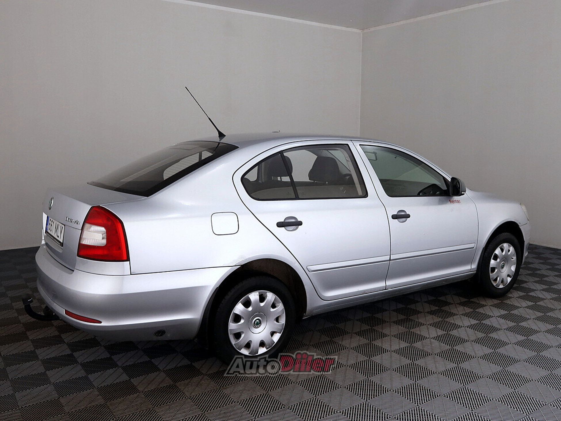 Skoda Octavia 1.6 75kW 2009, kuva 3/7