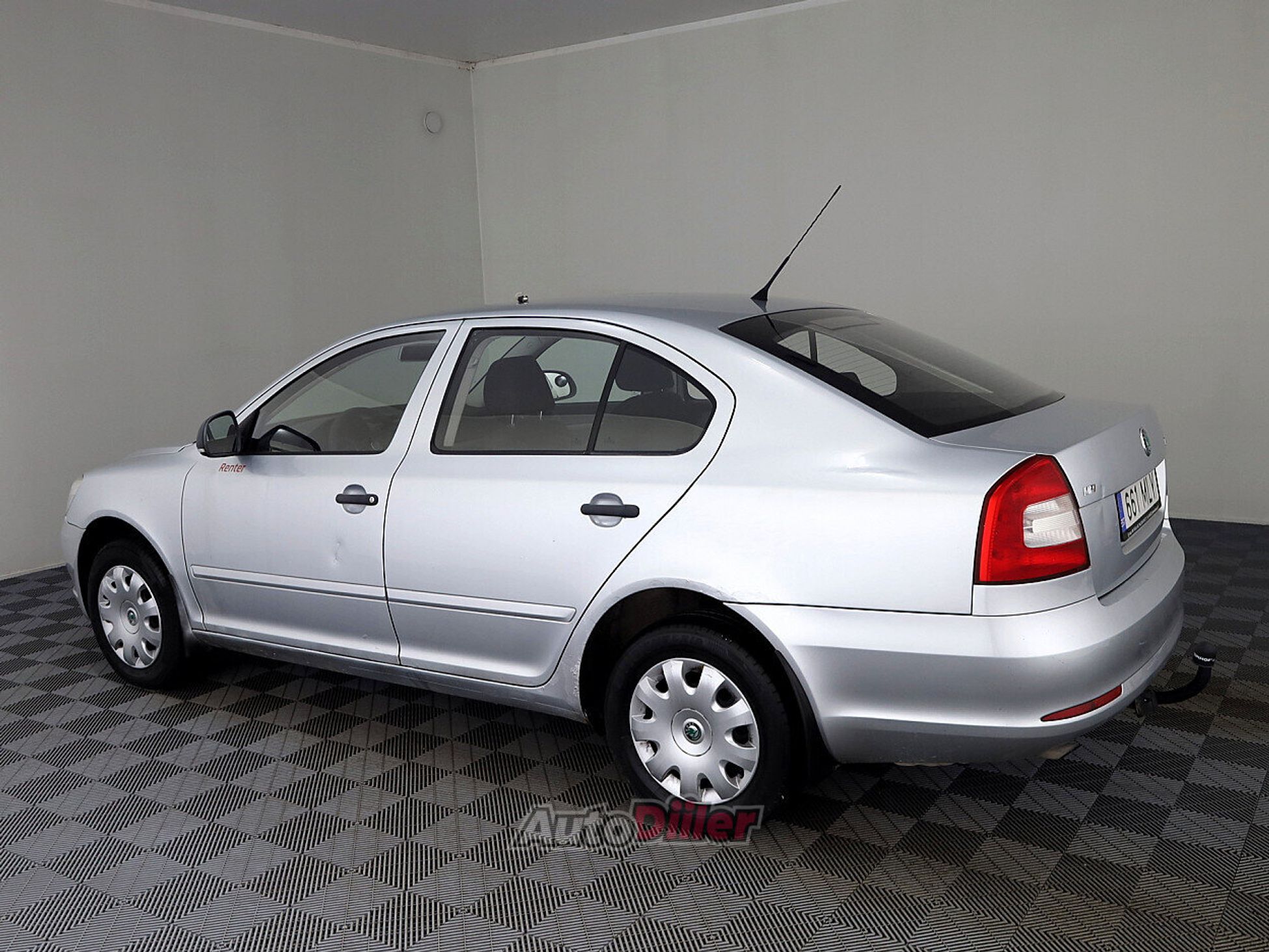 Skoda Octavia 1.6 75kW 2009, kuva 4/7