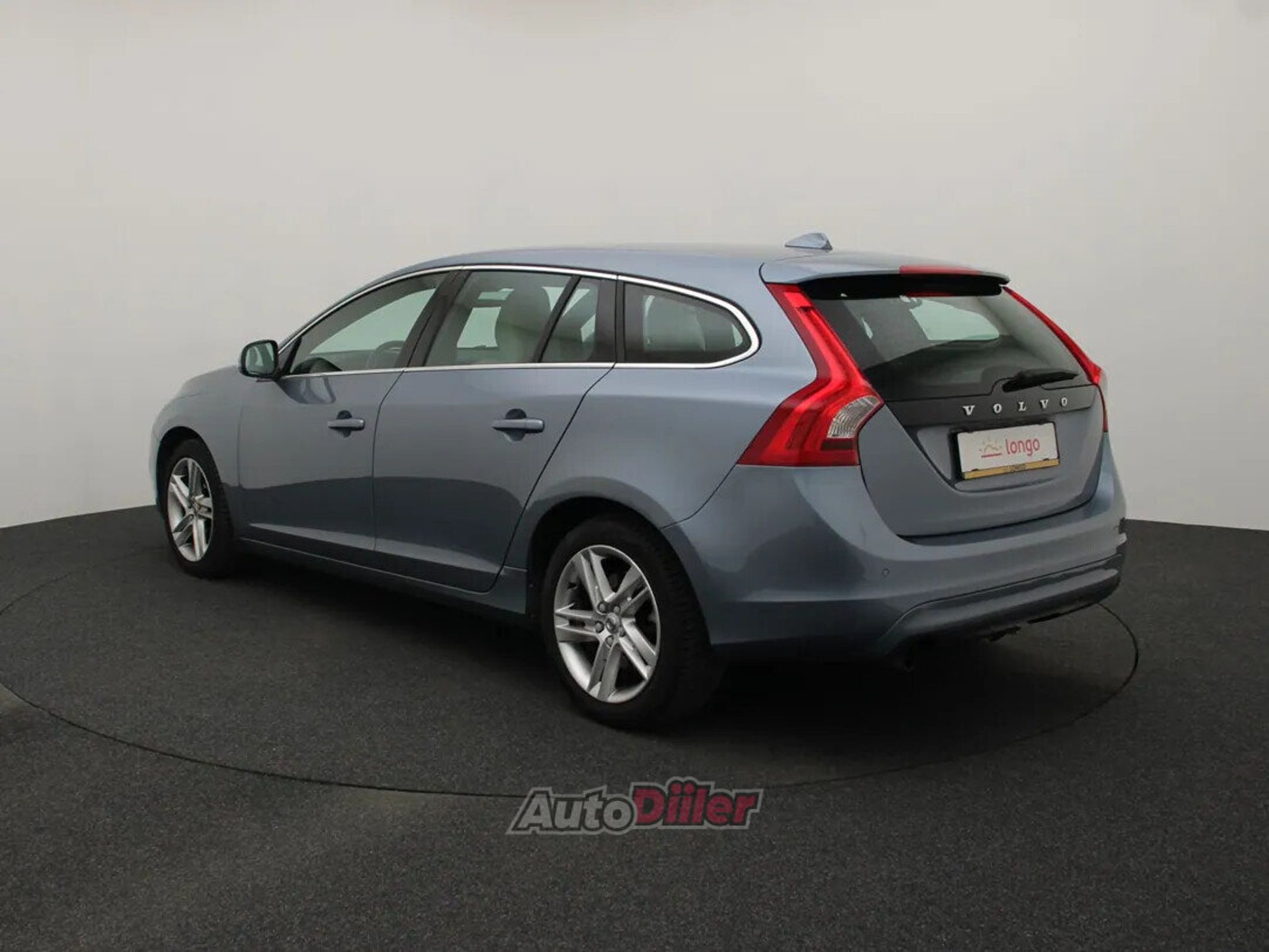 Volvo V60 Polar+ 2.0 110kW 2017, photo 7/10