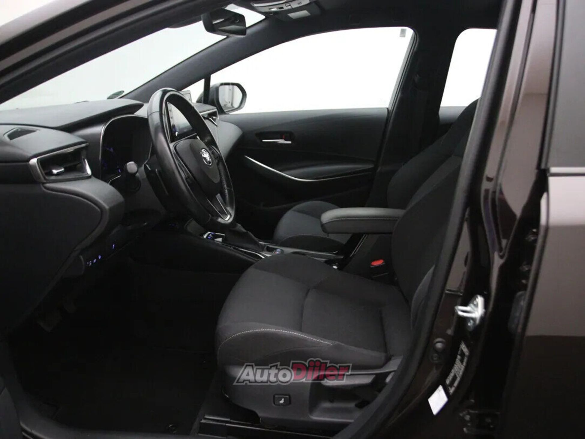Toyota Corolla Style 2.0 135kW 2020, photo 4/10