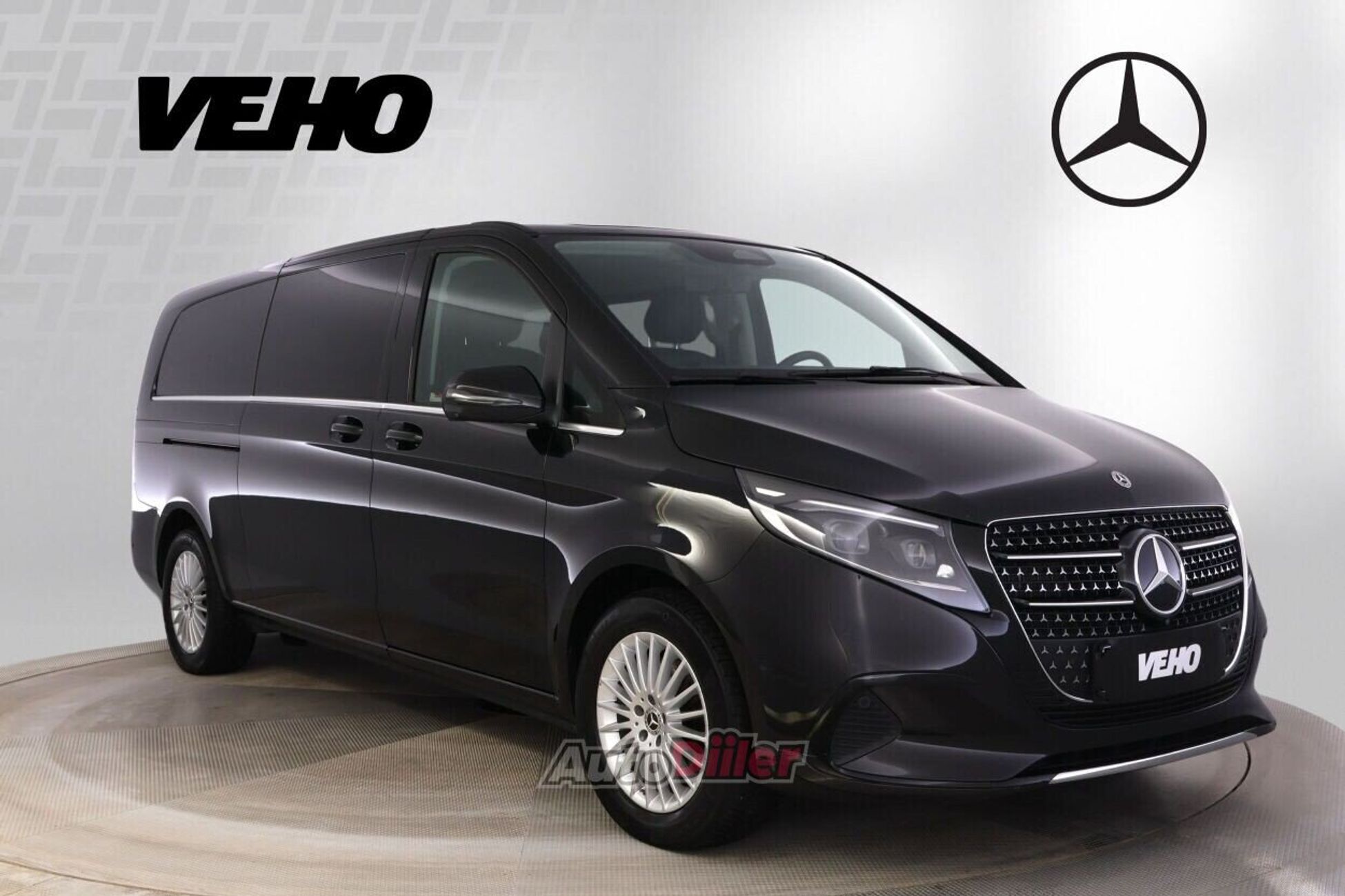 Mercedes-Benz V 300 2025, photo 5/10