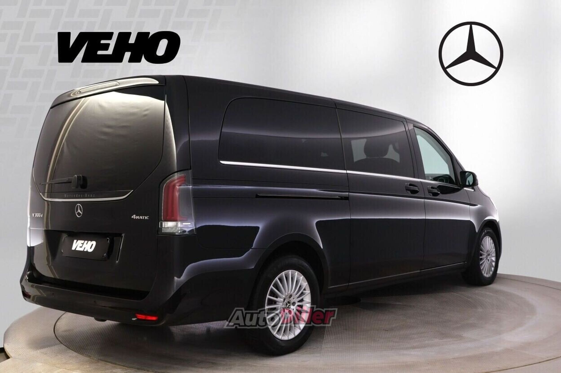 Mercedes-Benz V 300 2025, photo 3/10