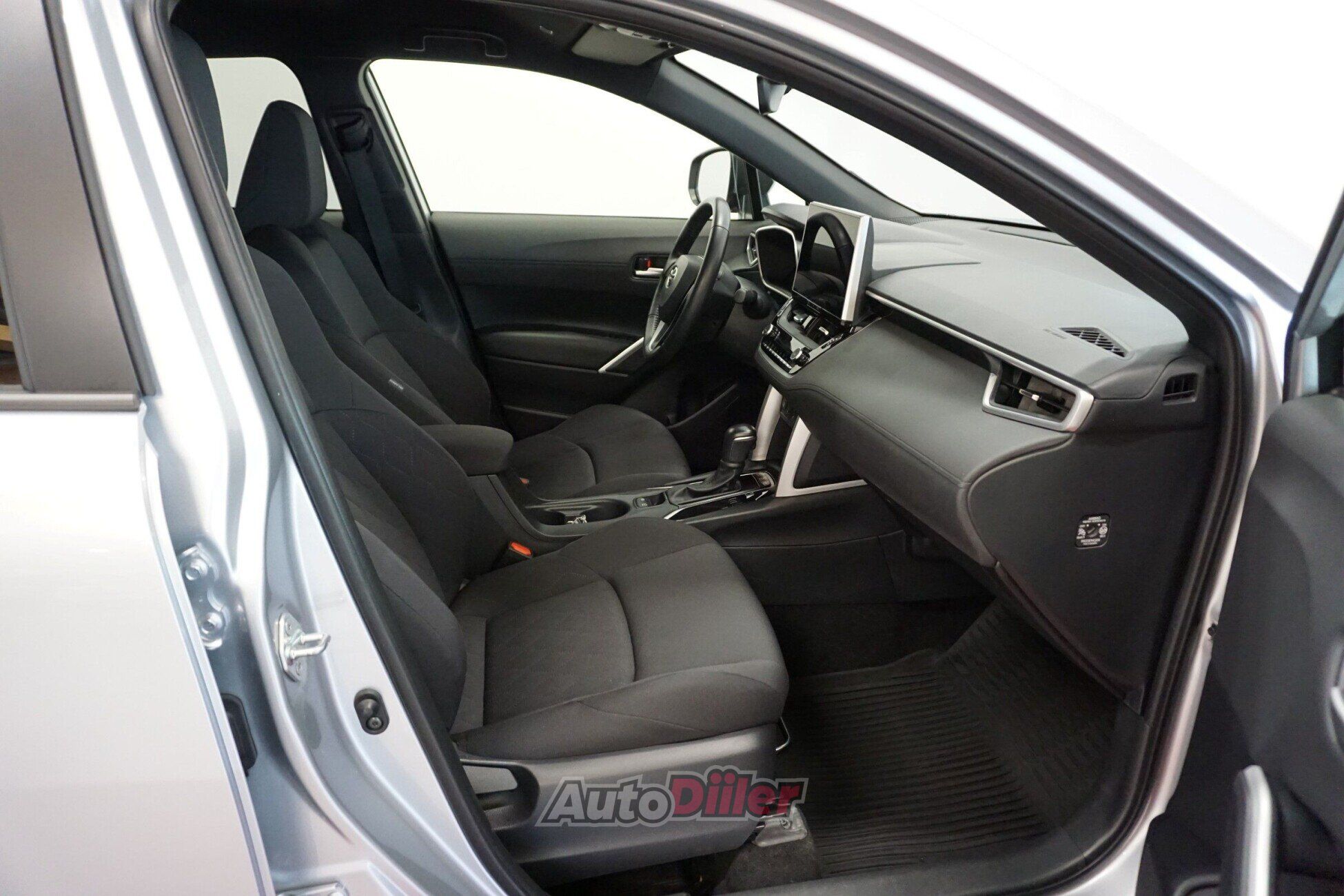 Toyota Corolla 2024, photo 6/10