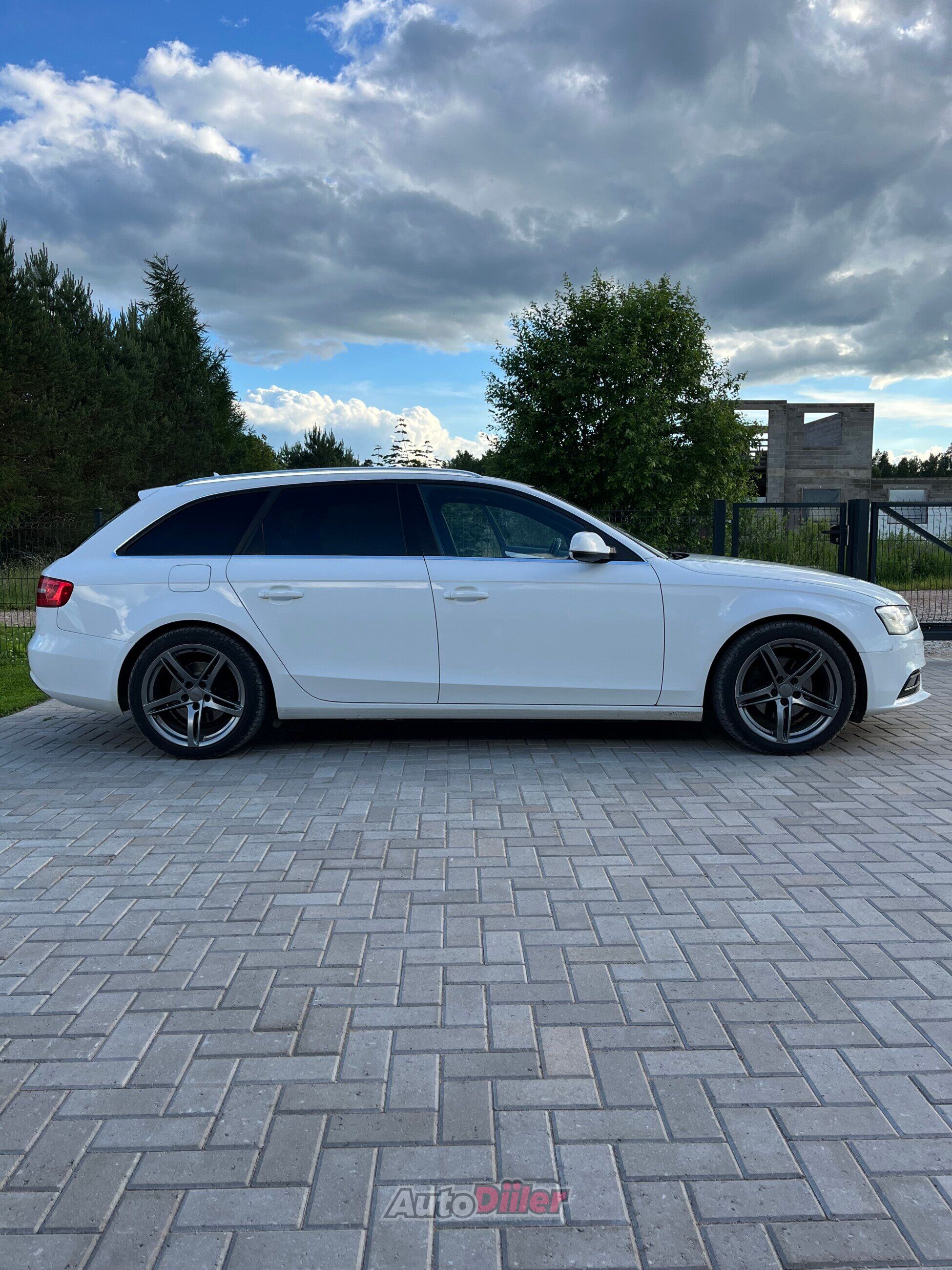 Audi A4 2.0 140kW 2015, kuva 6/10