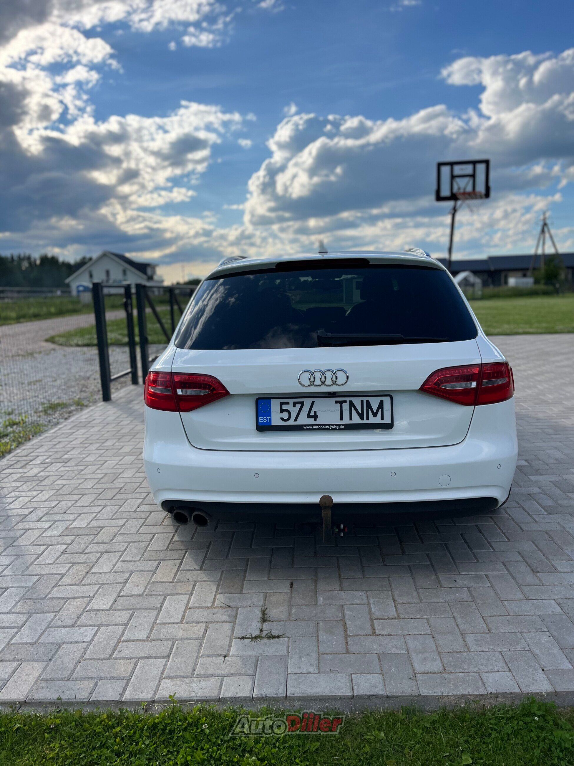 Audi A4 2.0 140kW 2015, kuva 7/10