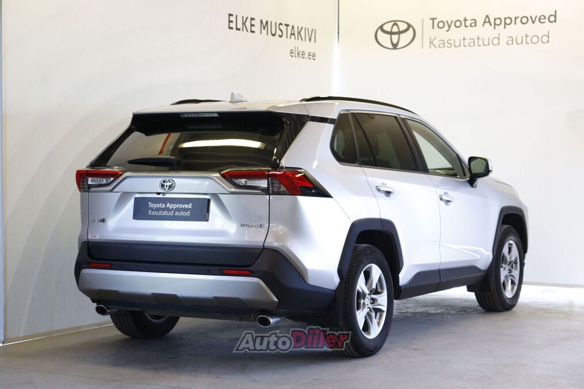 Toyota RAV4 2024, kuva 2/10