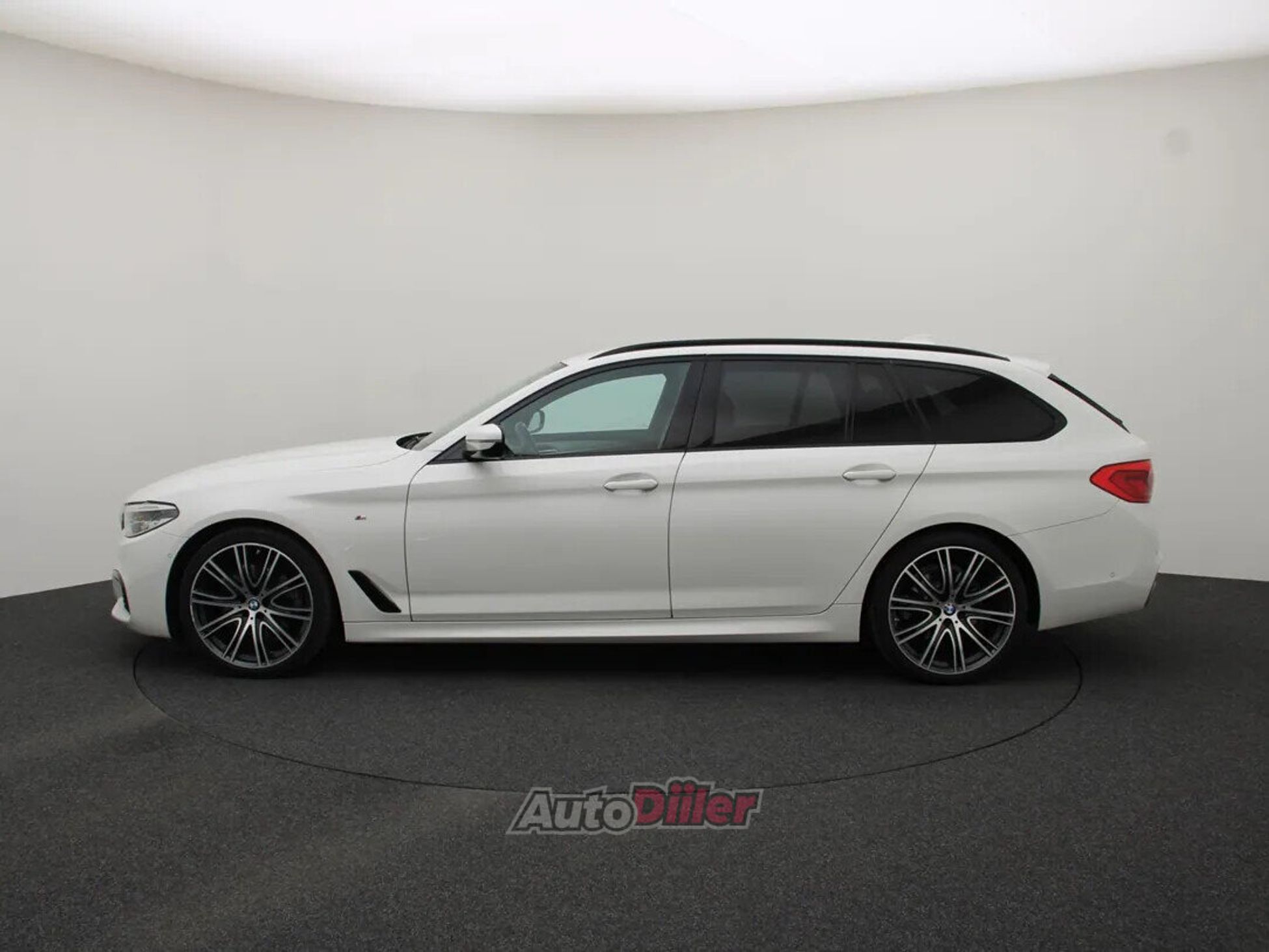 BMW 520 M Sport 2.0 140kW 2018, kuva 6/10