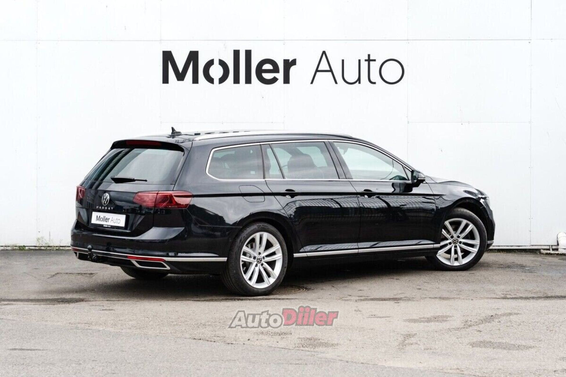 Volkswagen Passat 2.0 110kW 2023, photo 4/10