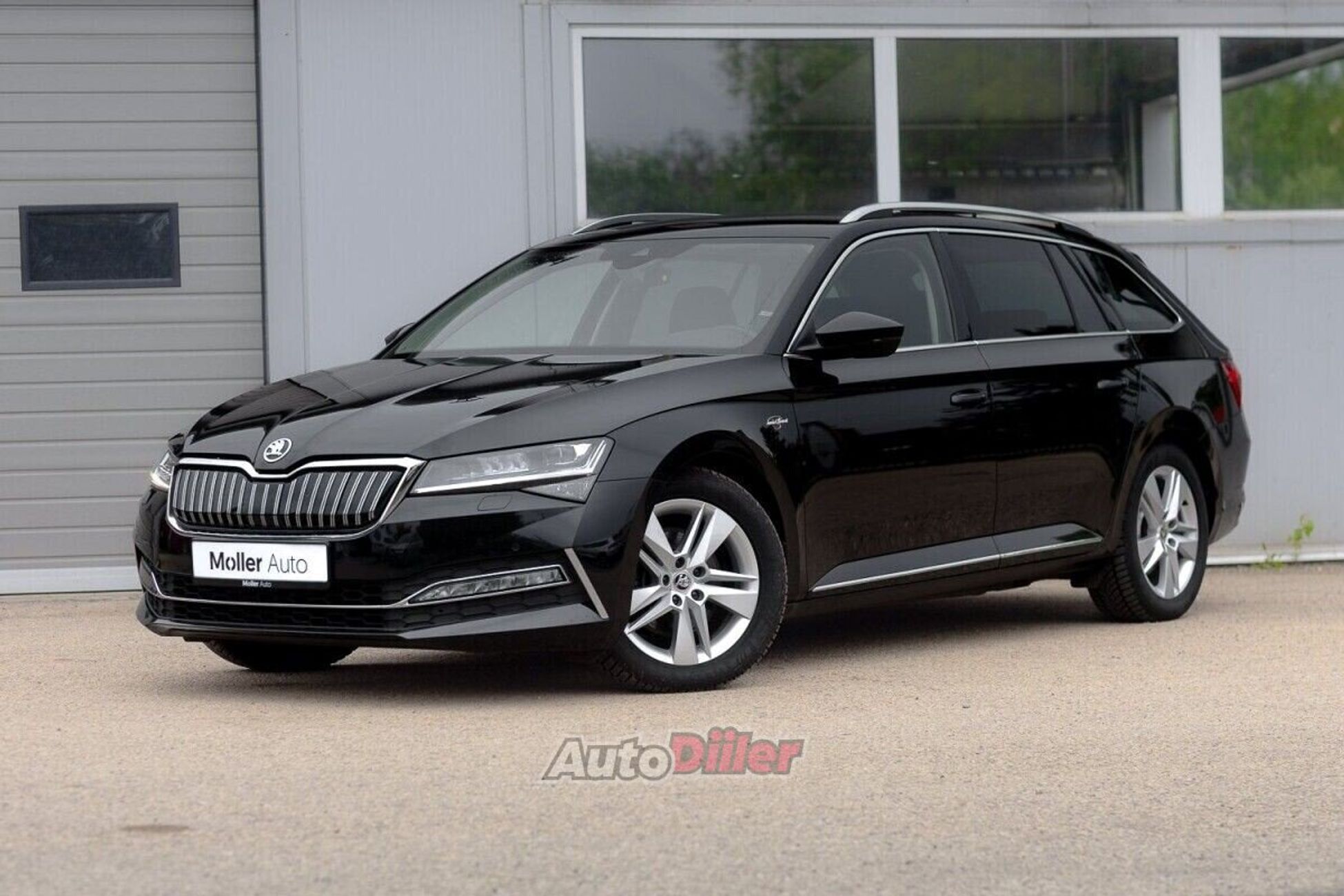 Skoda Superb 1.4 160kW 2022, photo 2/10