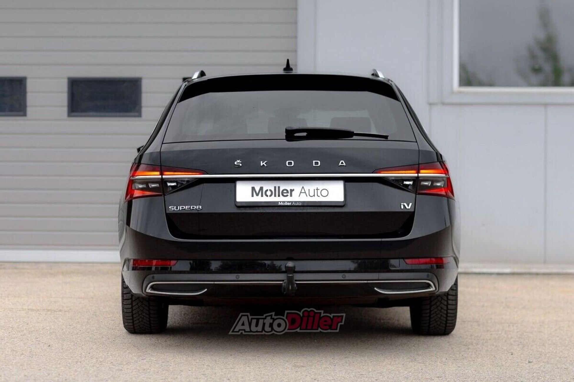 Skoda Superb 1.4 160kW 2022, photo 4/10