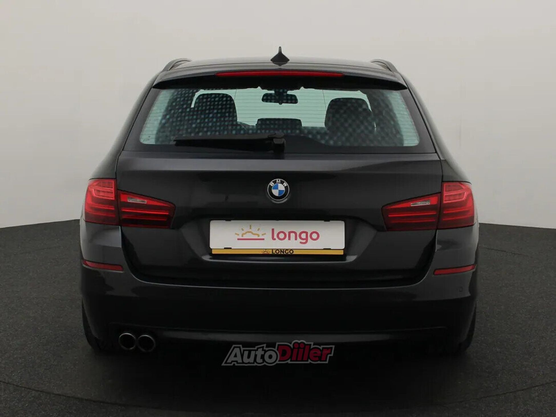 BMW 520 Executive 2.0 120kW 2015, photo 5/10